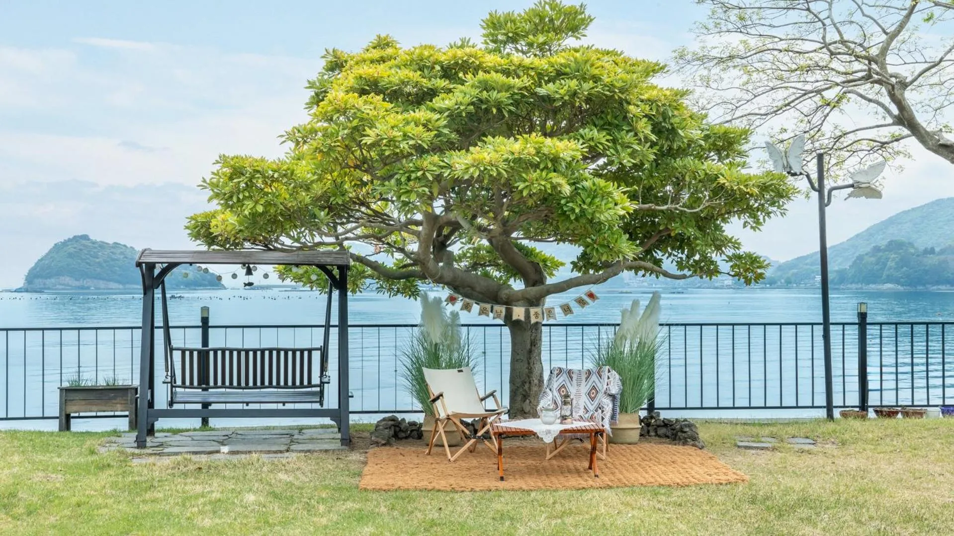 Property building in namhae sea stay N pet pension