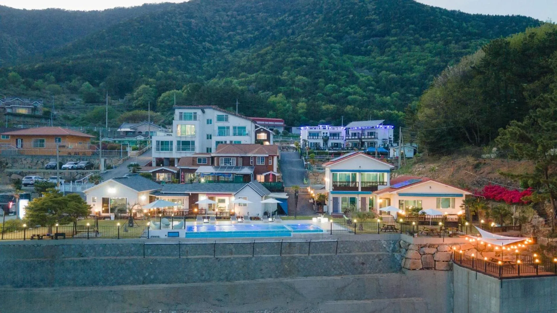 Property building in namhae sea stay N pet pension