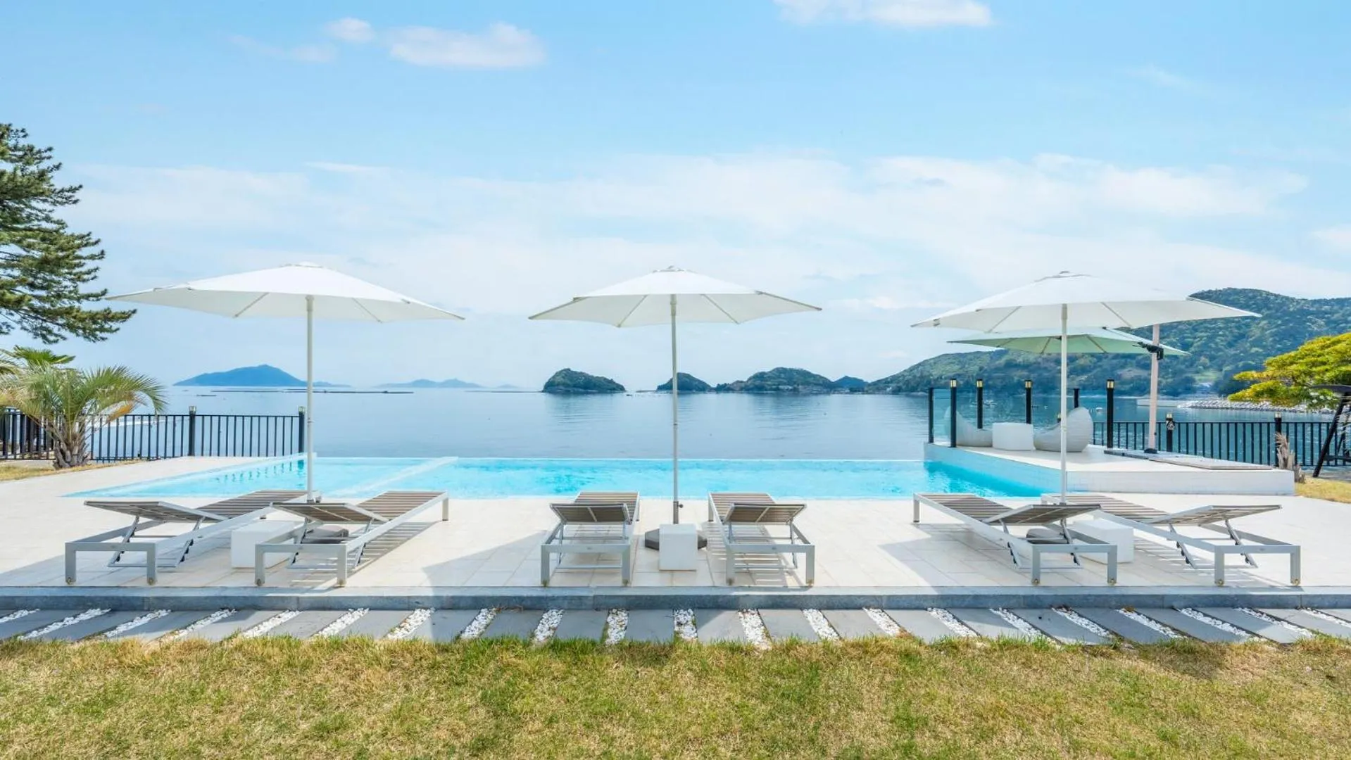 Property building in namhae sea stay N pet pension