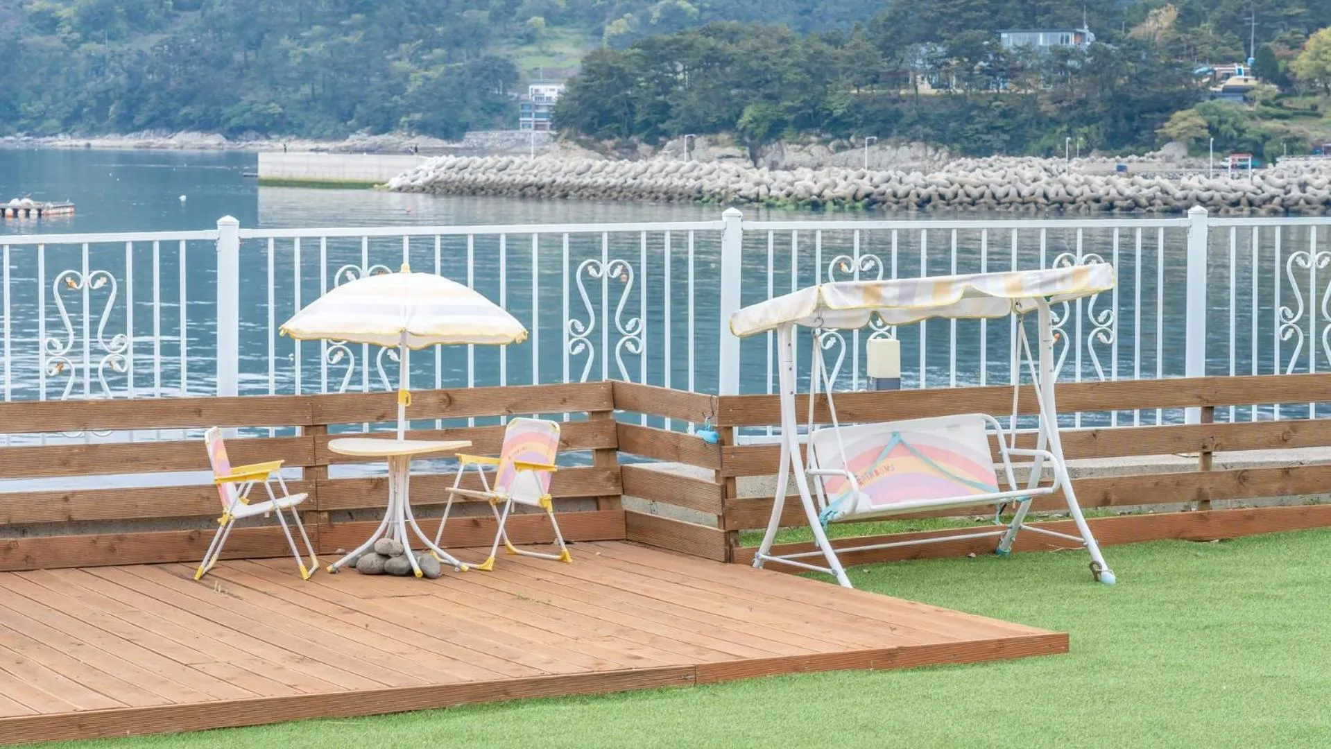Property building in namhae sea stay N pet pension