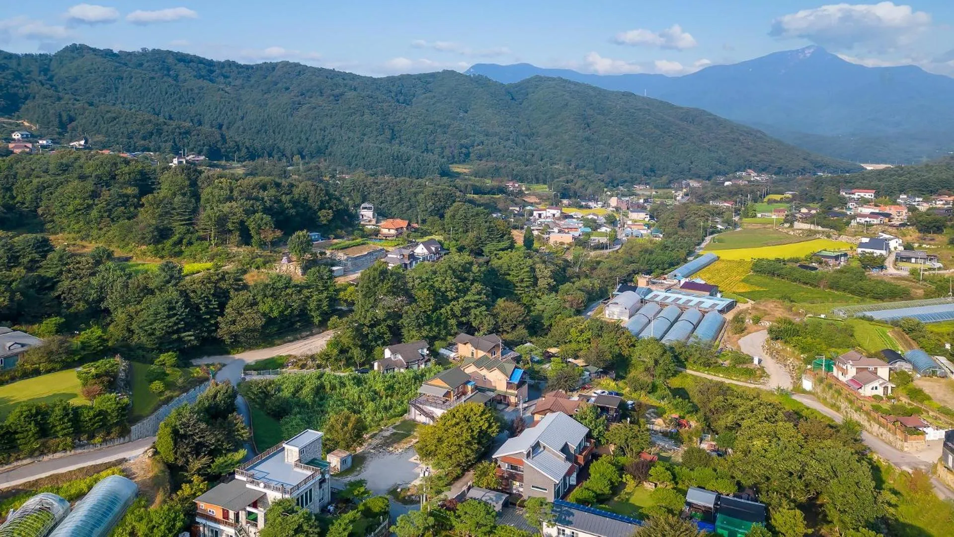 Property building in Namyangju HAIMOM Family Pension Black