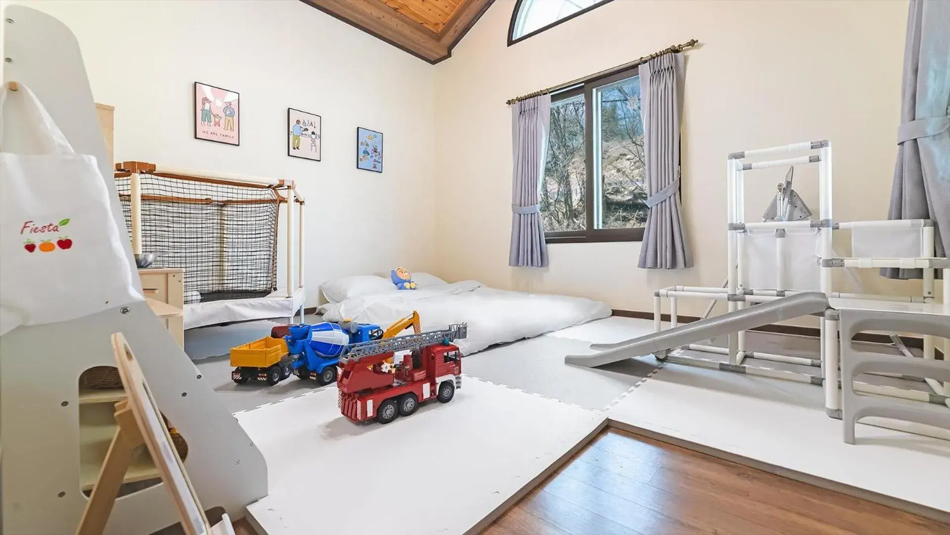 Namyangju HAIMOM Family Pension Black Namyangju HAIMOM Family Pension Black