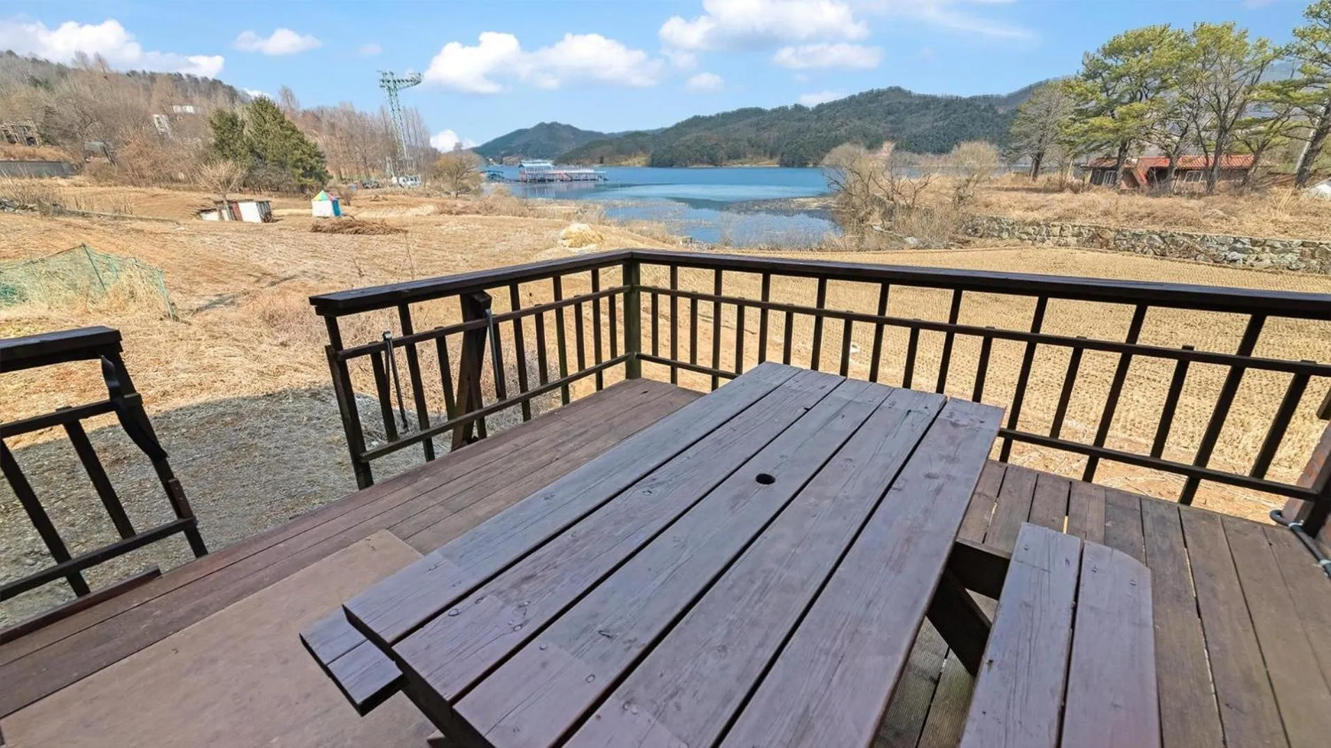 Property building in Gapyeong Dochi Vill Pension