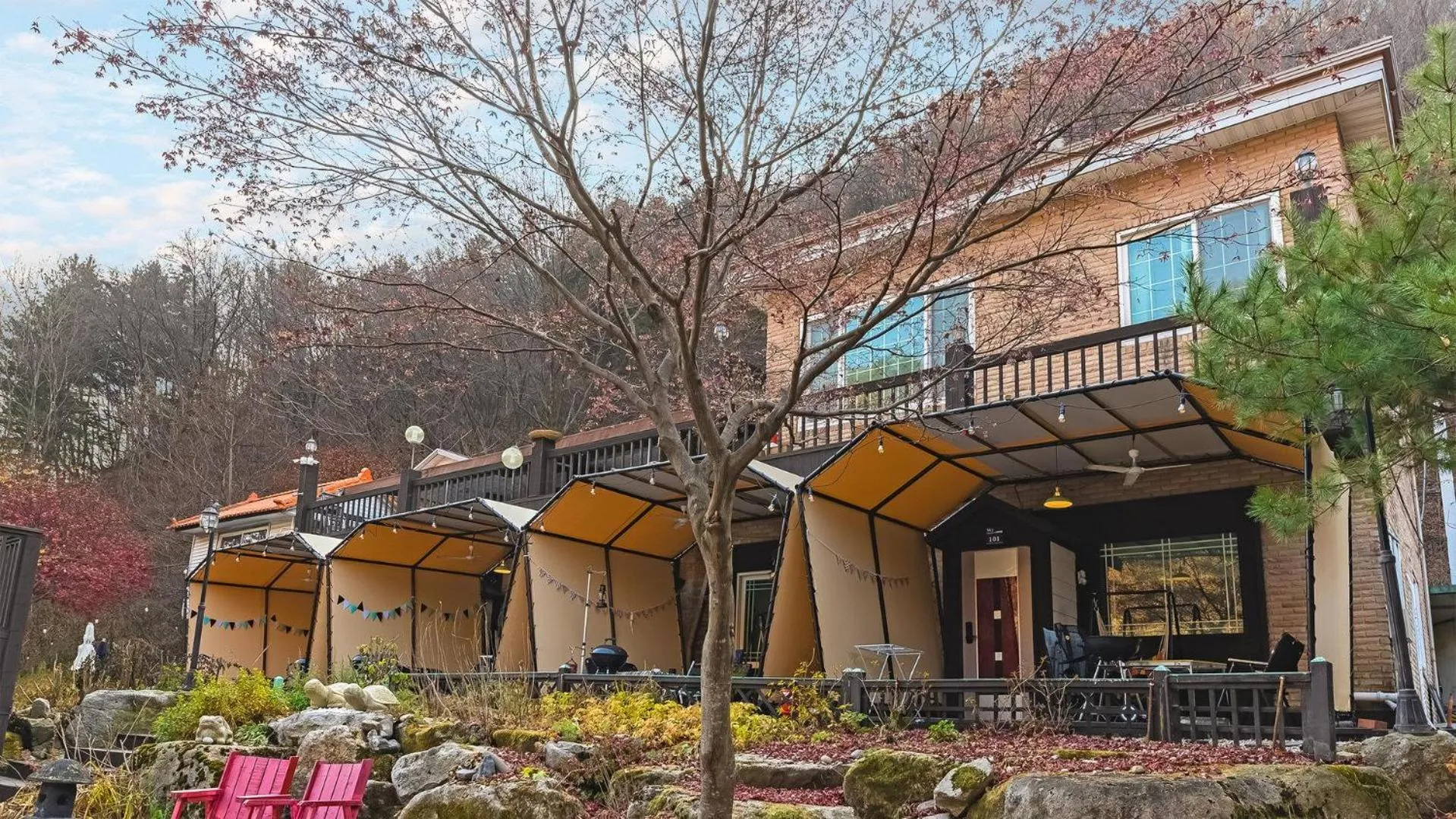 Property building in Hwacheon Sky Valley Pension