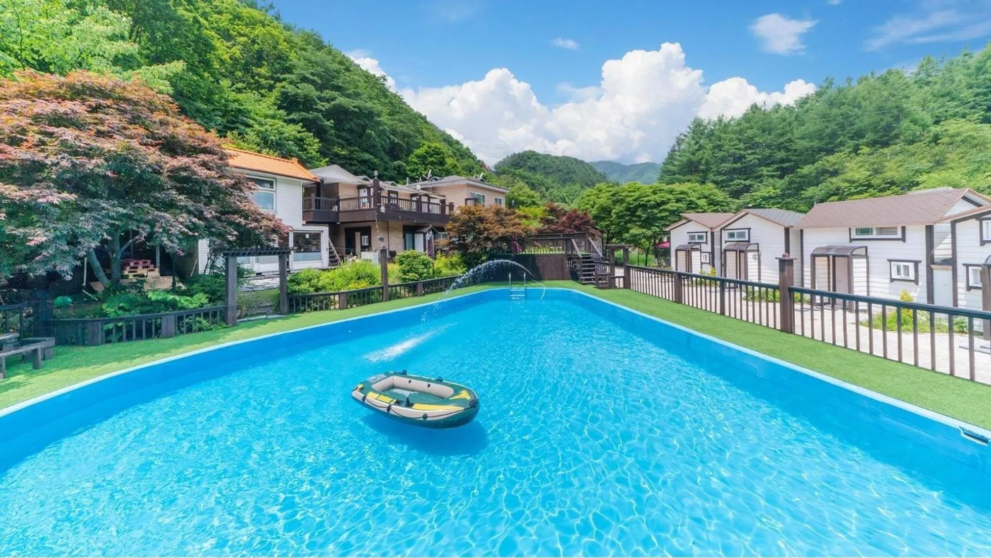 Property building in Hwacheon Sky Valley Pension