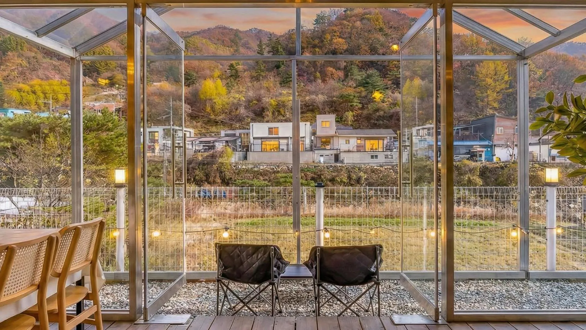 Property building in Gapyeong Ddobagi Pet & Spa Glamping