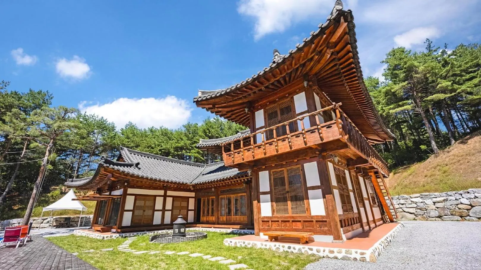 Property building in Gangneung Booyoonok Hanok Pension