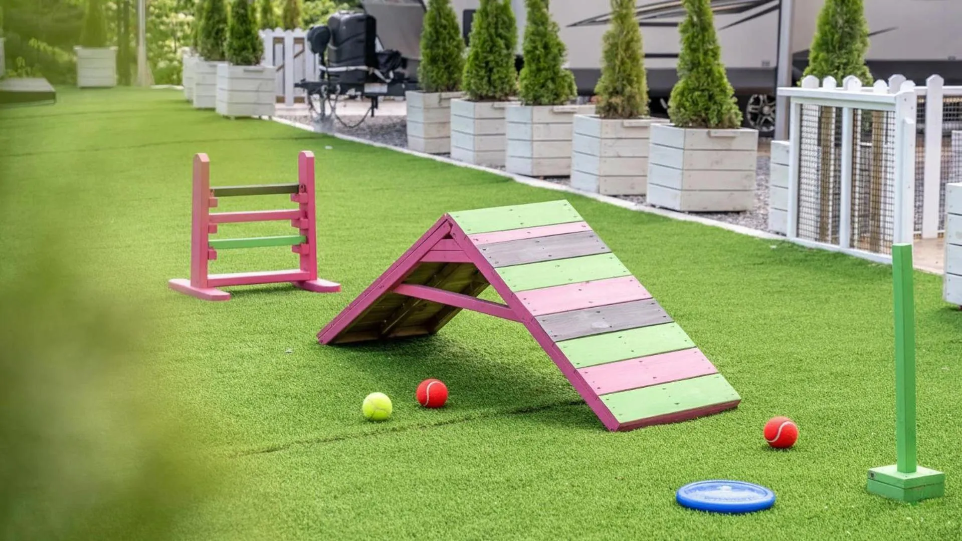 Property building in Gapyeong Dongban84 Glamping&Pool villa