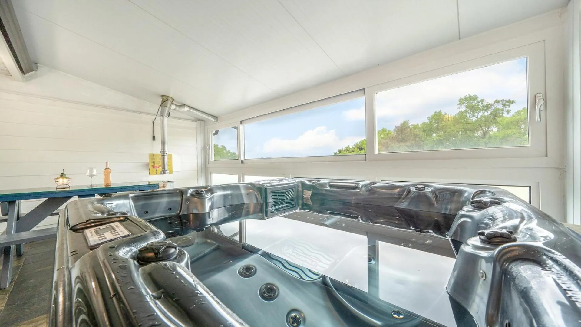 Property building in Ganghwa Giverny Spa Pension