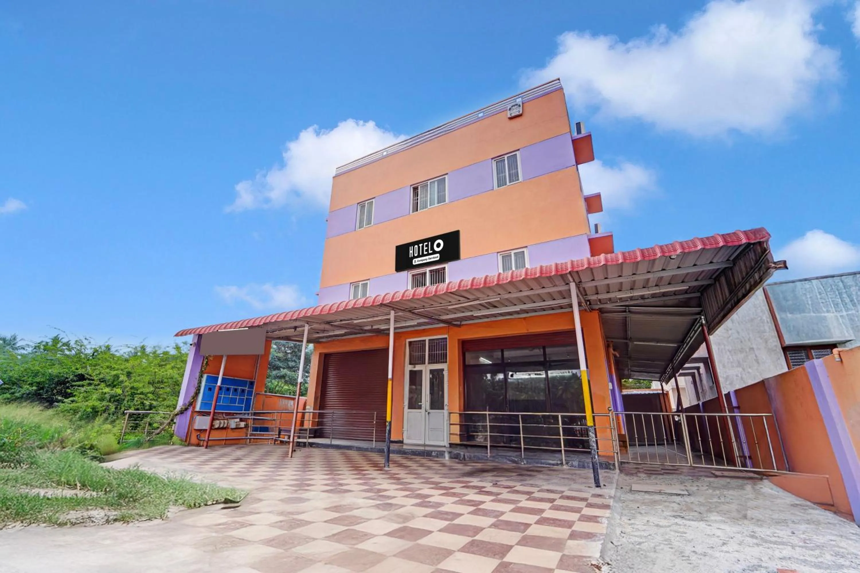 Facade/entrance in Super Hotel O Viswapuram
