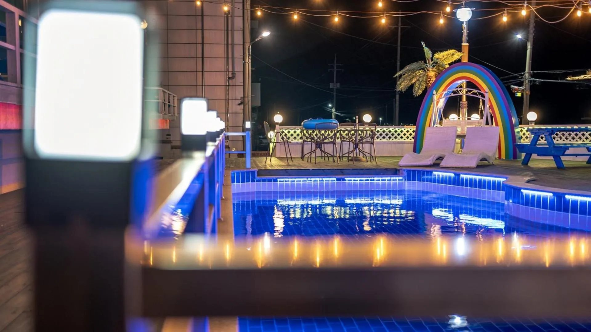 Property building in Yeosu Bebeolleh Pension