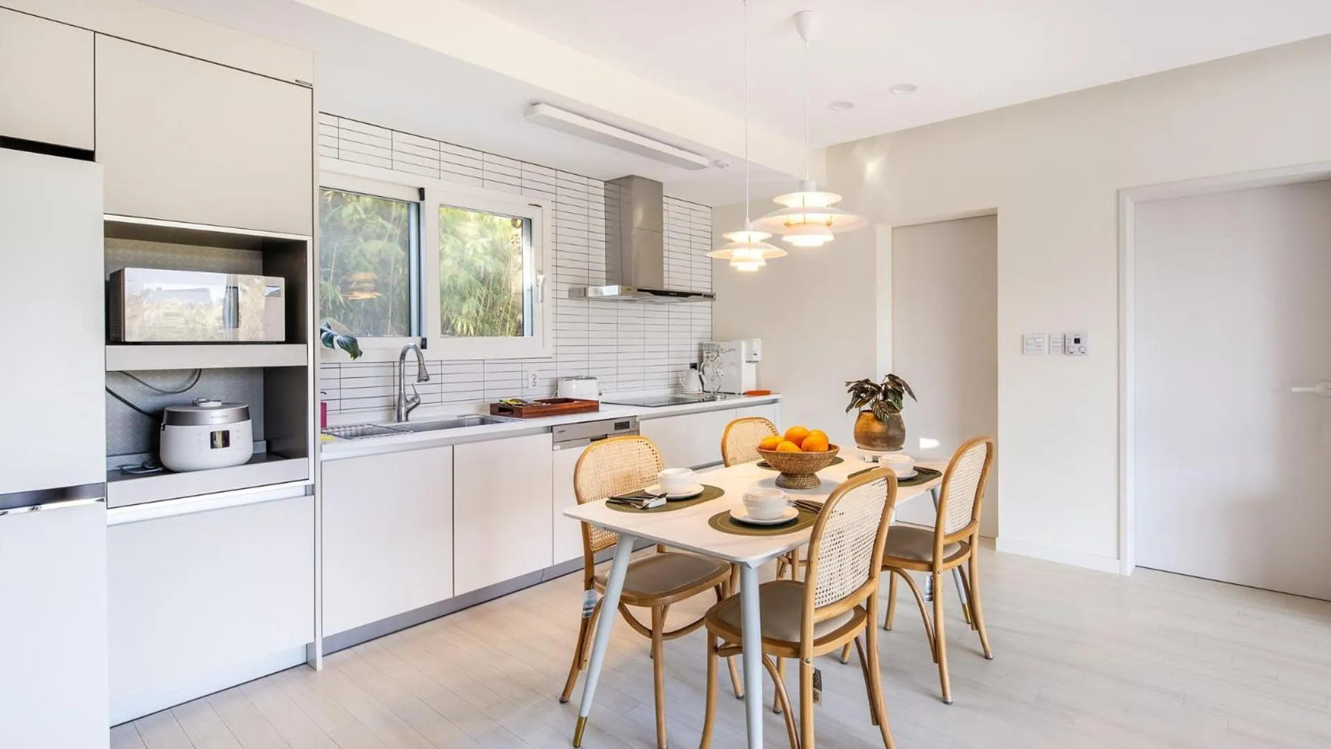 Property building in Jeju Stay Rowoon Dockchae Pension