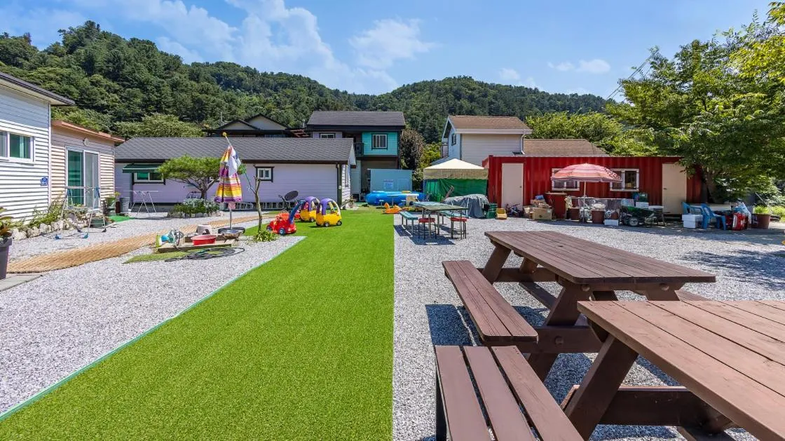 Property building in Gapyeong Maplein Pension