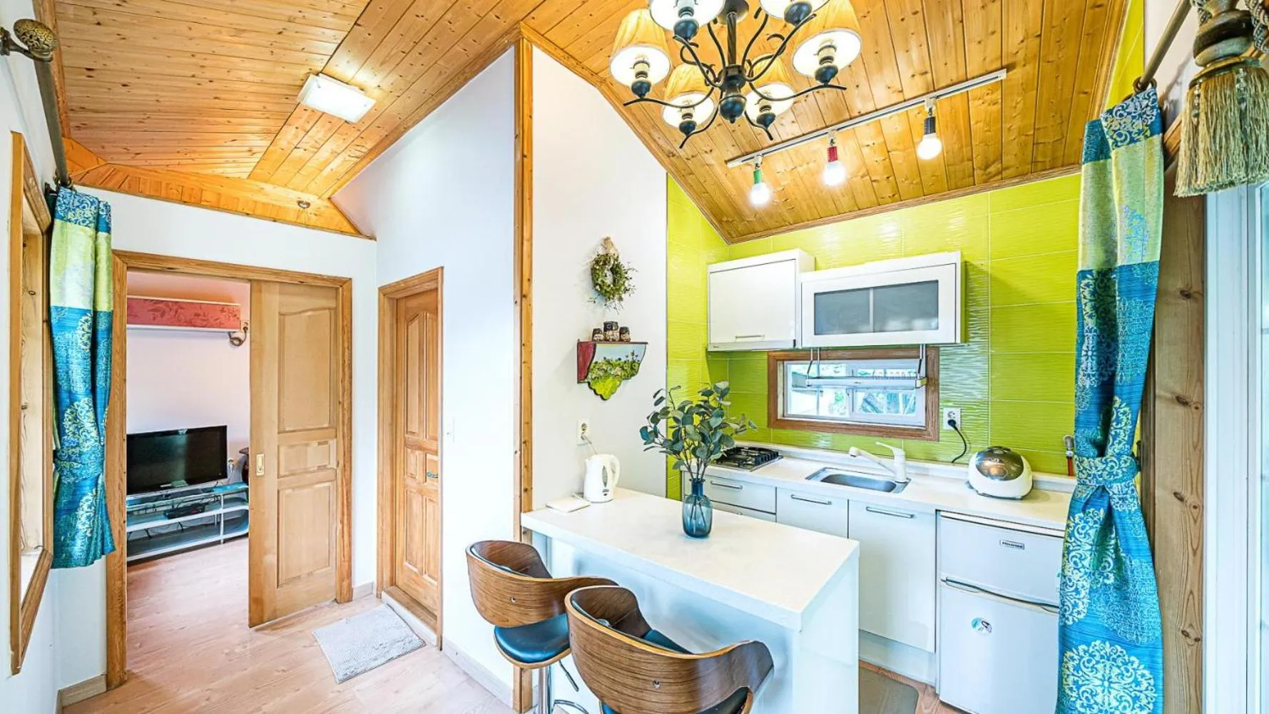 Property building in Gapyeong ojeupension