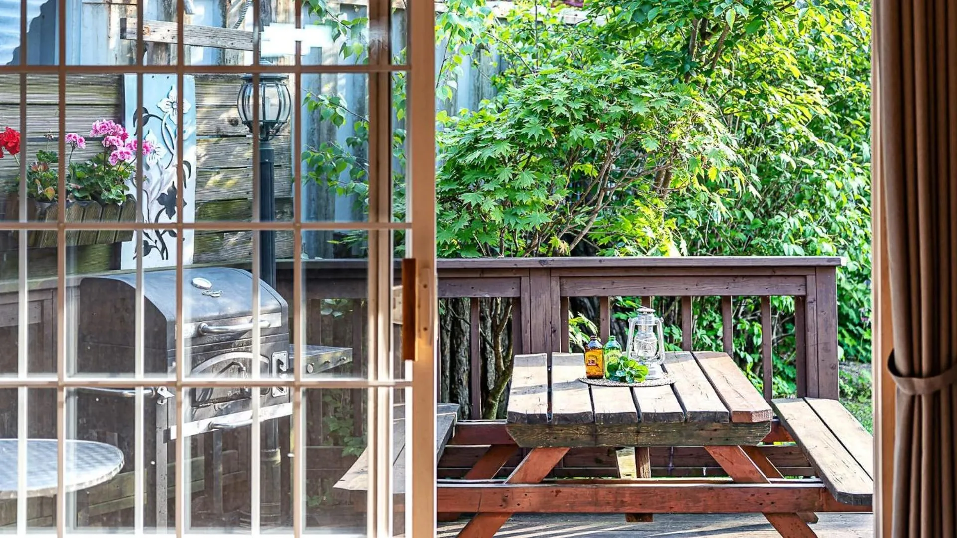 Property building in Gapyeong ojeupension