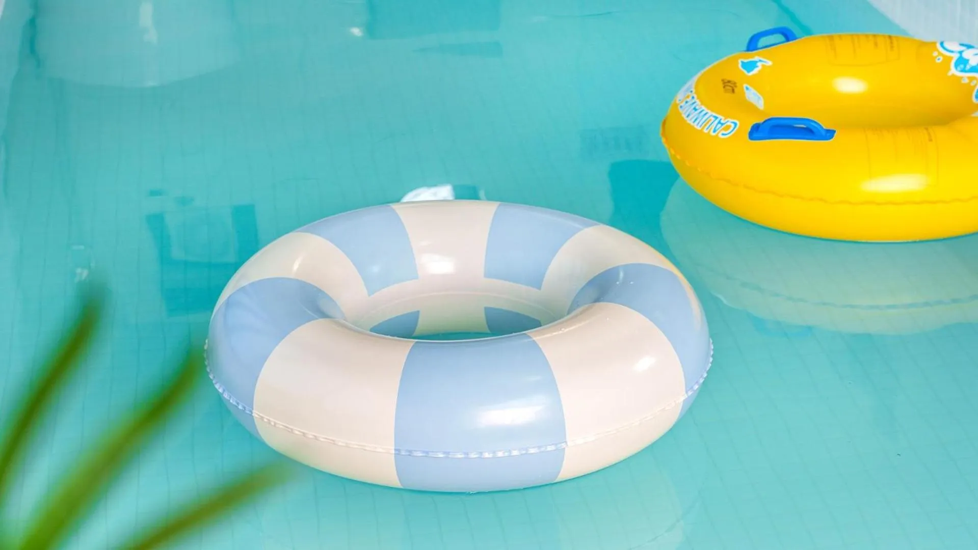 Property building in Danyang Dandelion Pool Villa