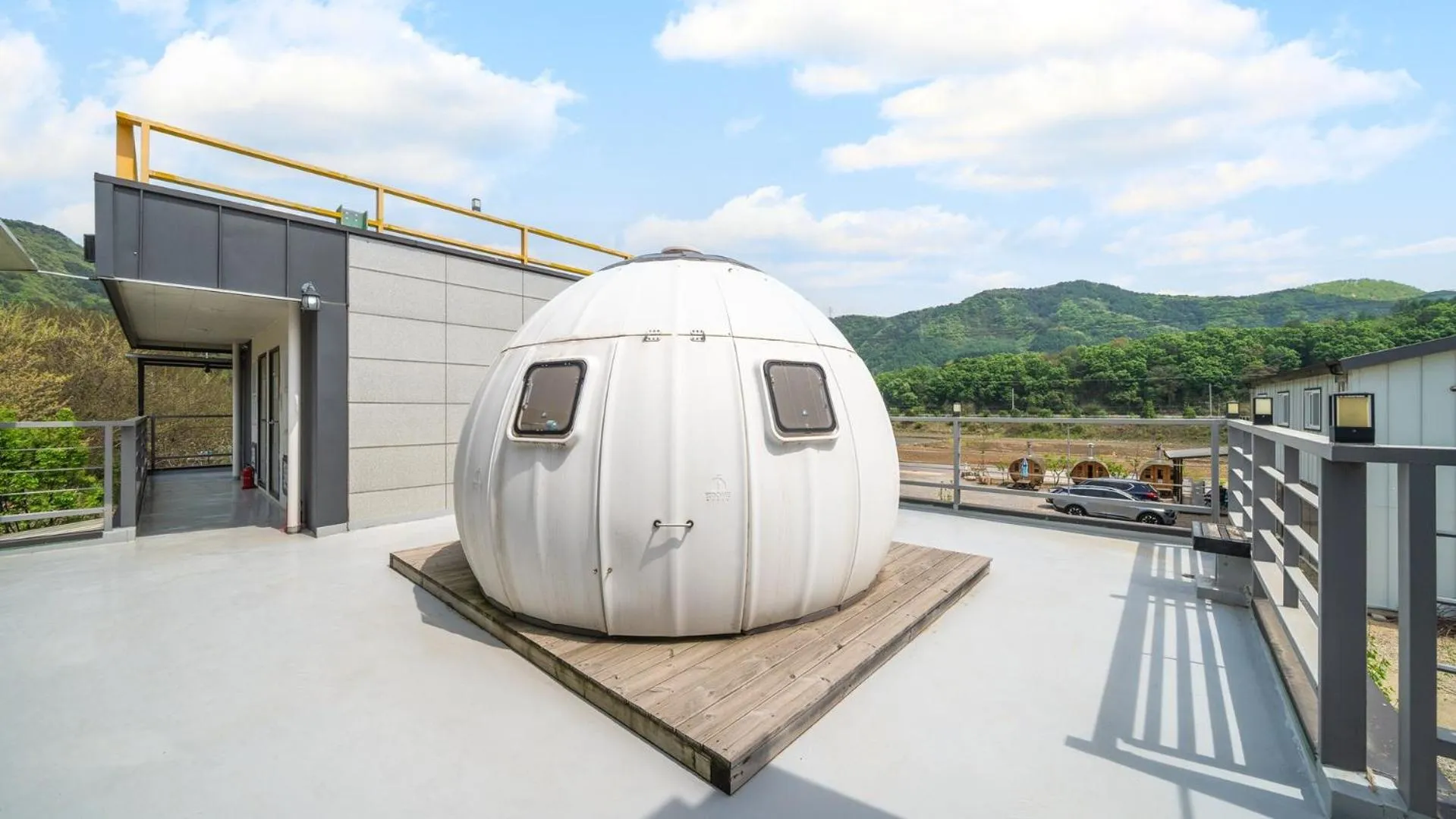 Property building in inje darani pet pension