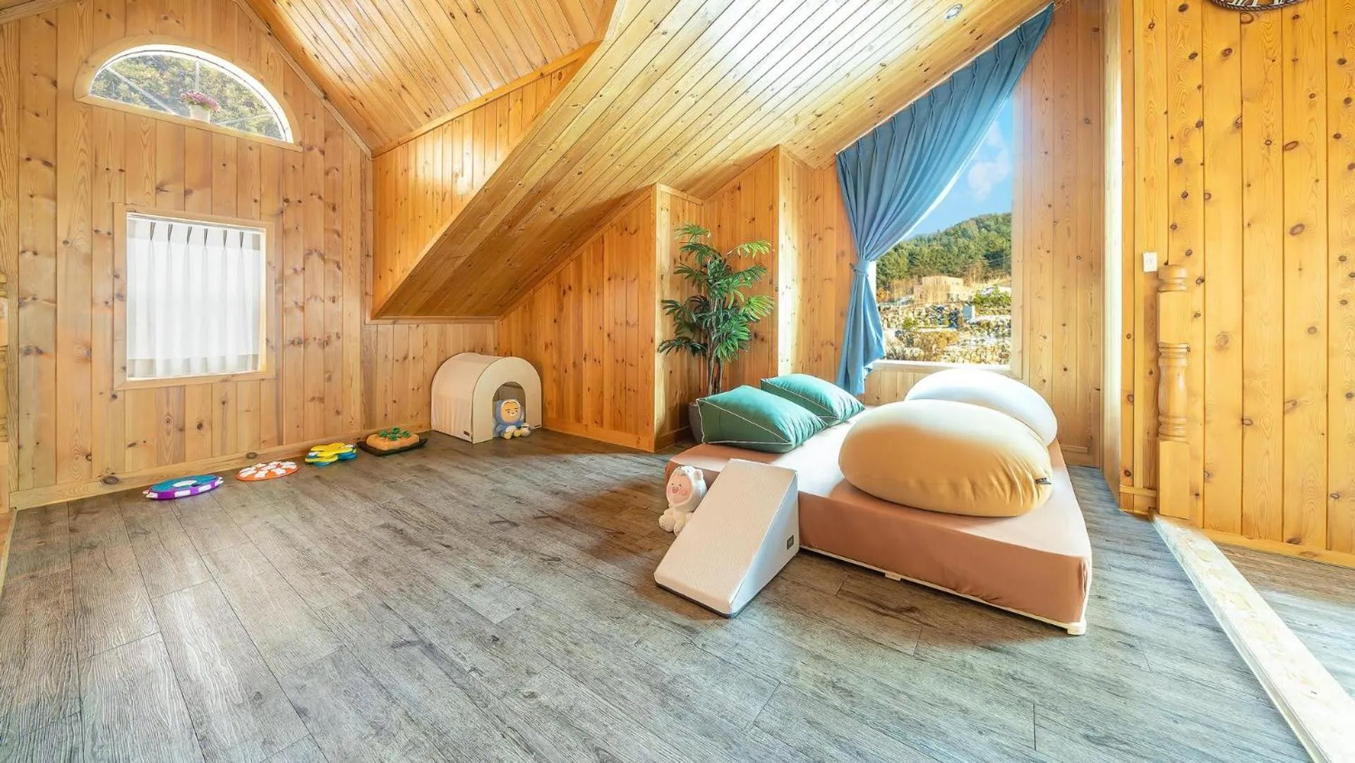 Photo of the whole room in Gapyeong S&J Pension