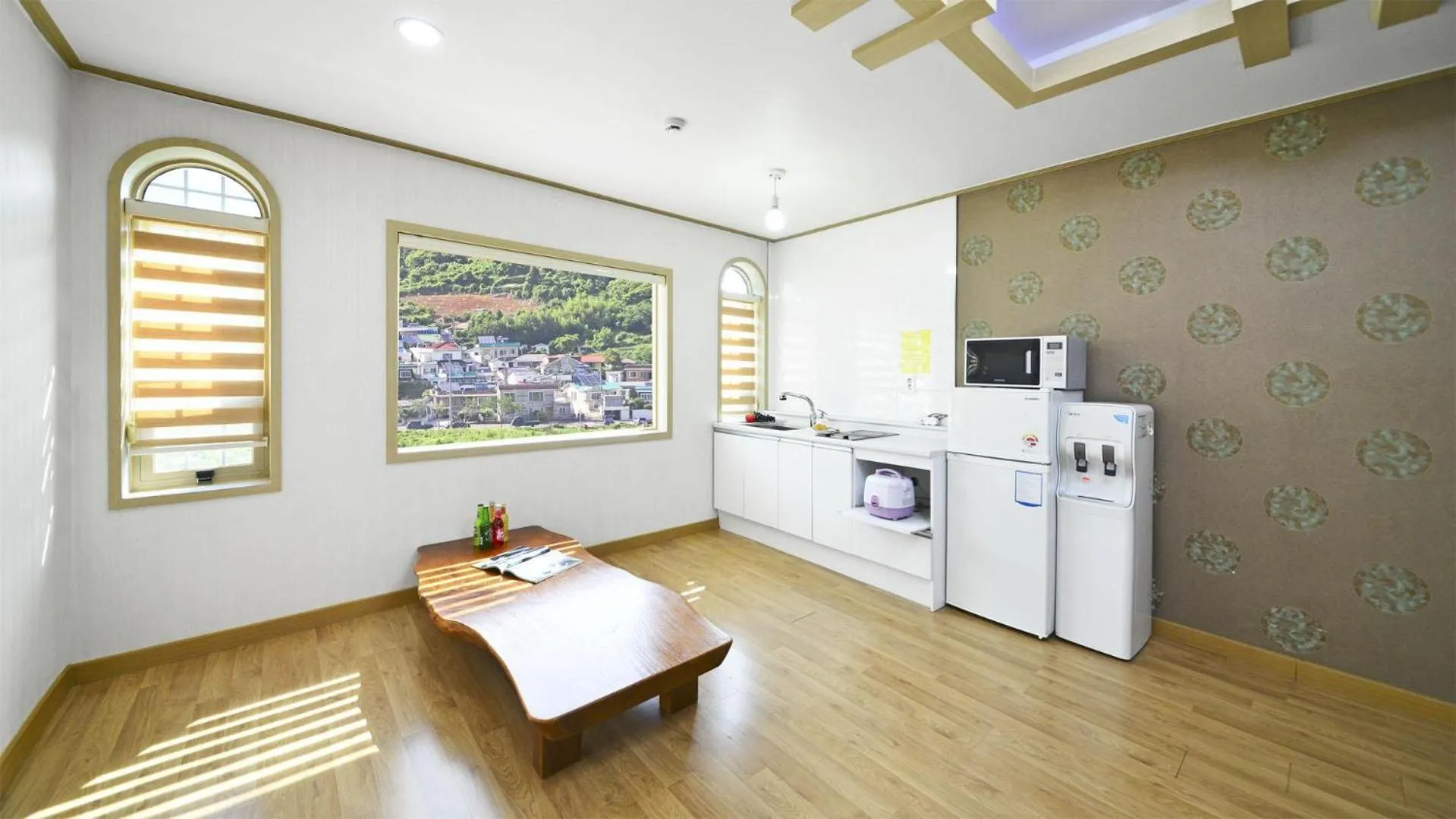 Property building in Tongyoung Macaio Pension