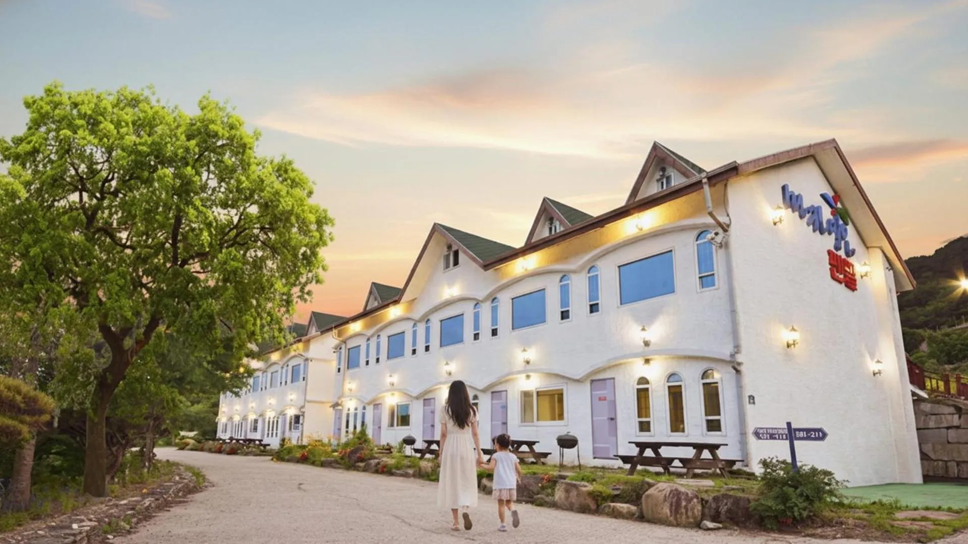 Property building in Tongyoung Macaio Pension