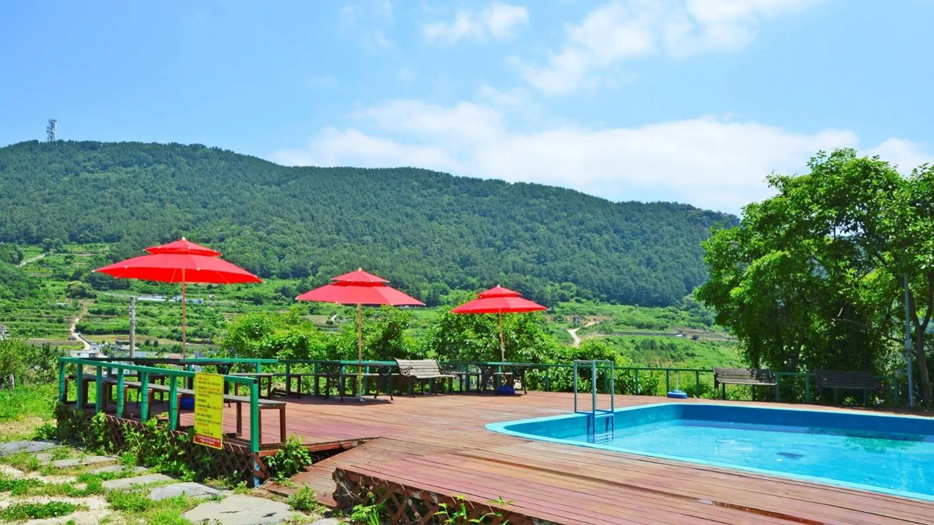 Property building in Tongyoung Macaio Pension