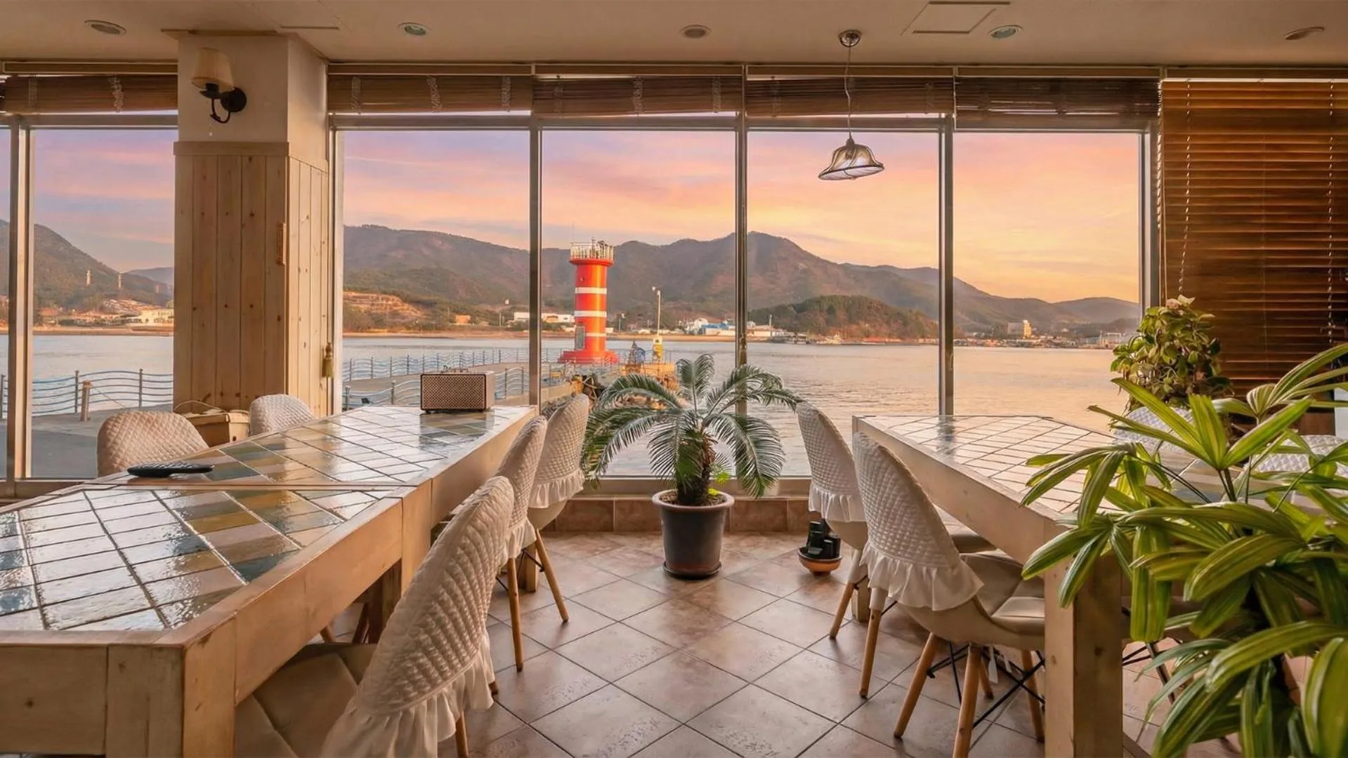 Property building in tongyeong haegando pension