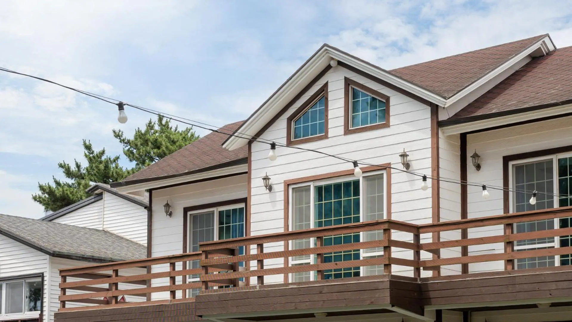 Property building in Taean Mongsanpo and the Sea Pension