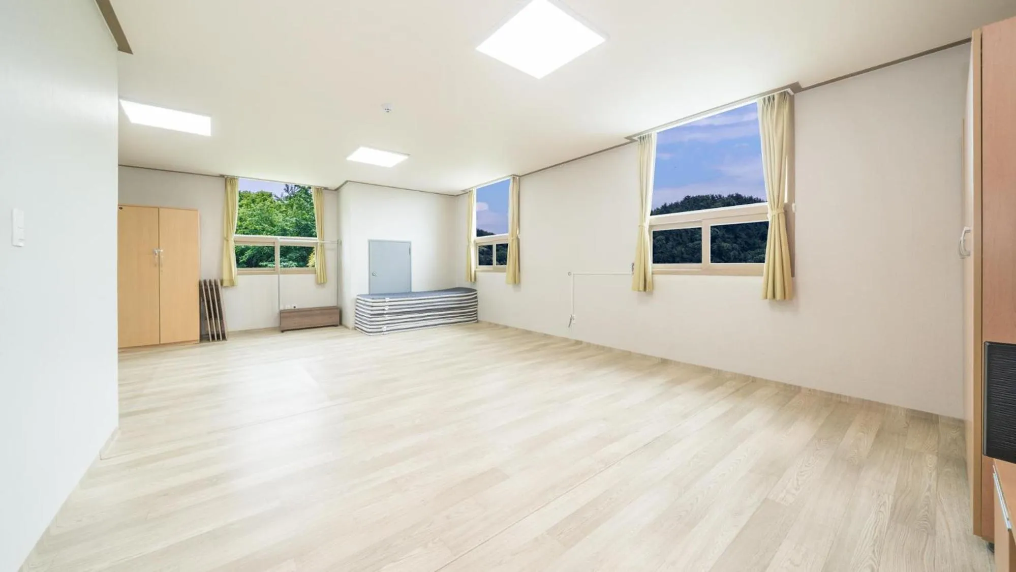 Property building in Tongyoung Sandeulhae Healling Pension