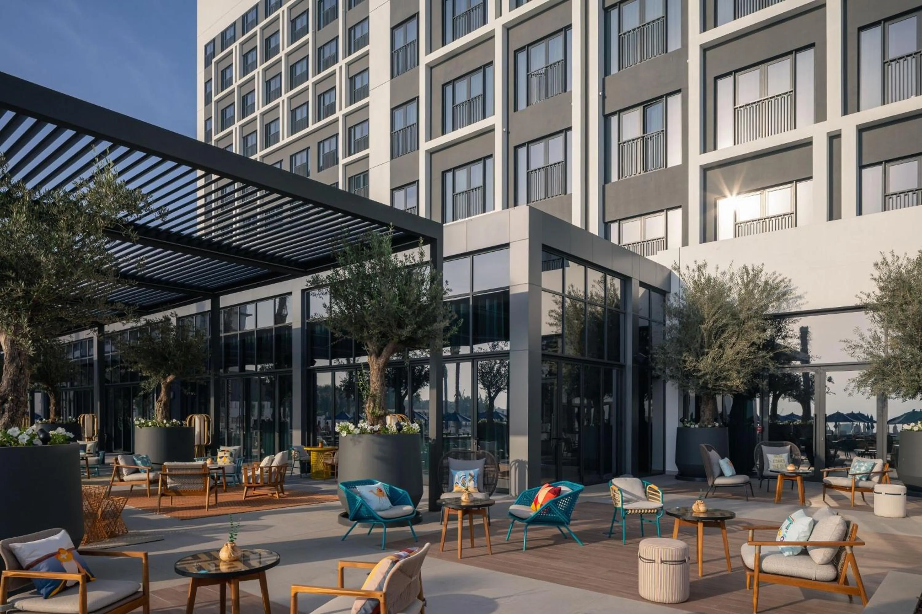 Area and facilities in Rove Al Marjan Island