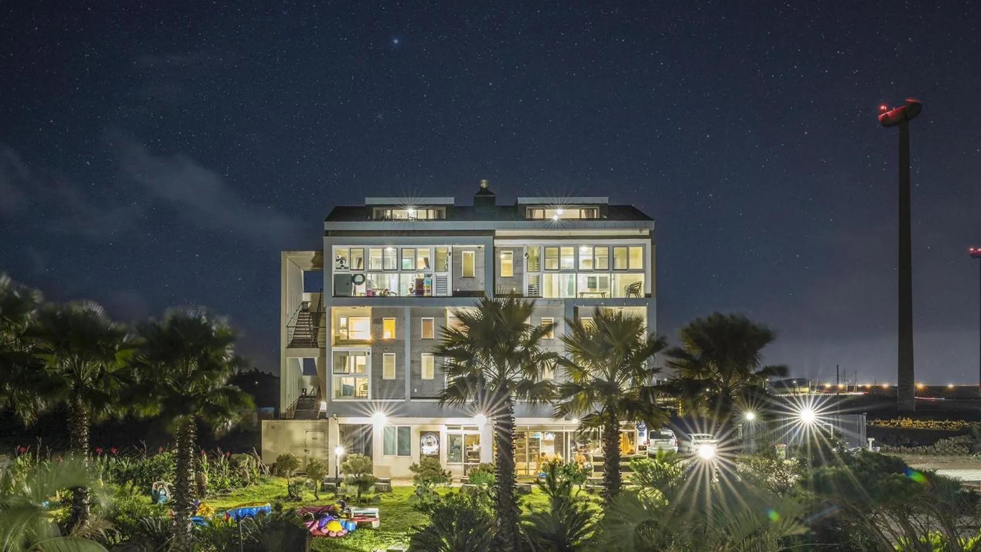 Property building in Jeju BasaFan Spa Pension