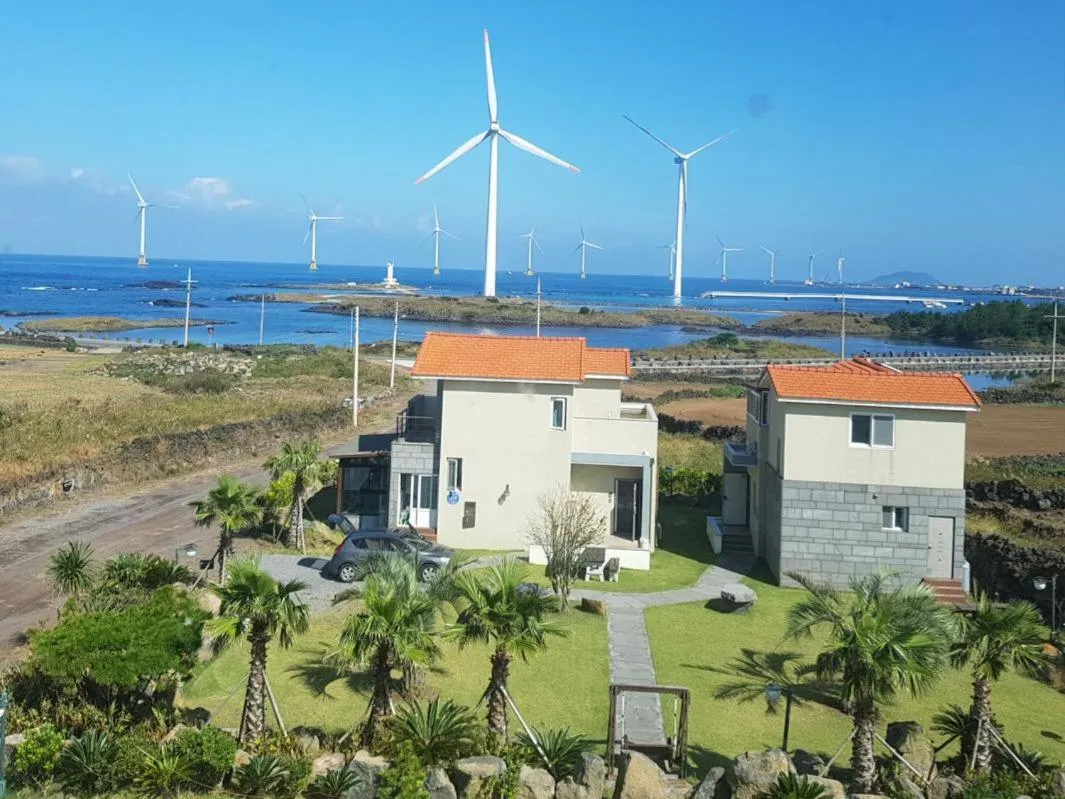 Property building in Jeju BasaFan Spa Pension