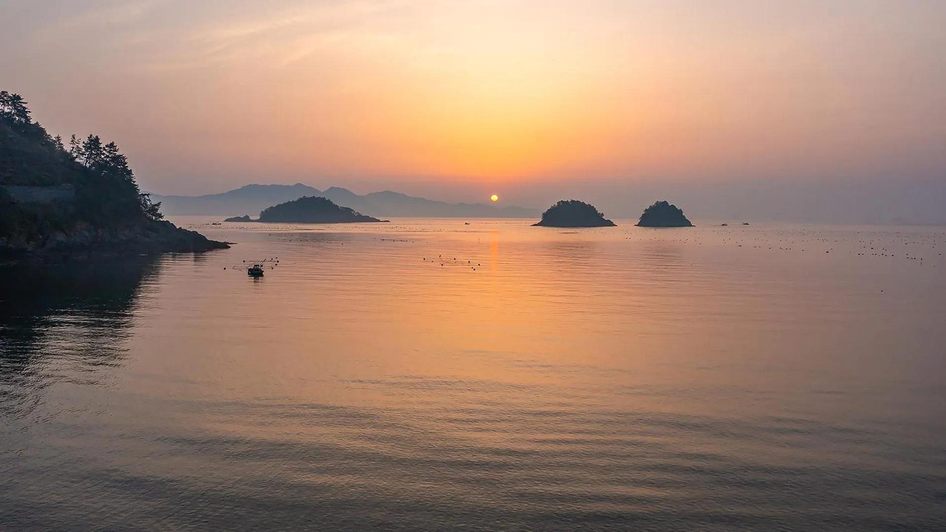 Property building in Yeosu Sea&Blue Family Pension