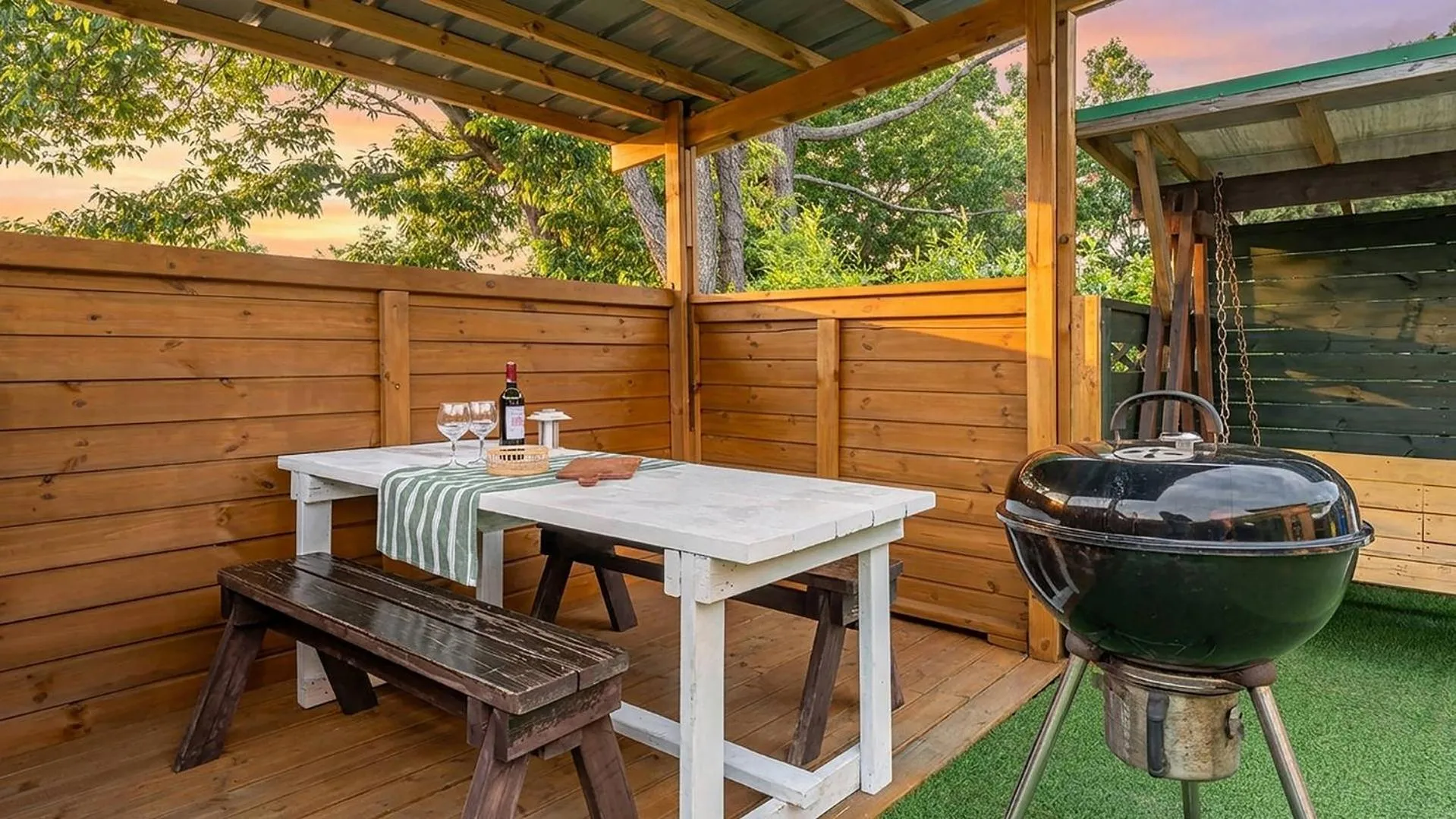 Property building in boryeong hiddenvillage dokchae poolvilla