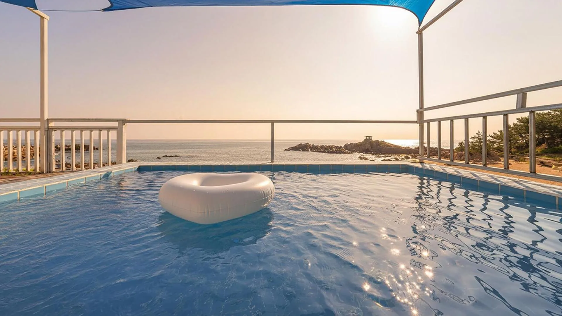 Property building in yeongdeok chaeumneul poolvilla