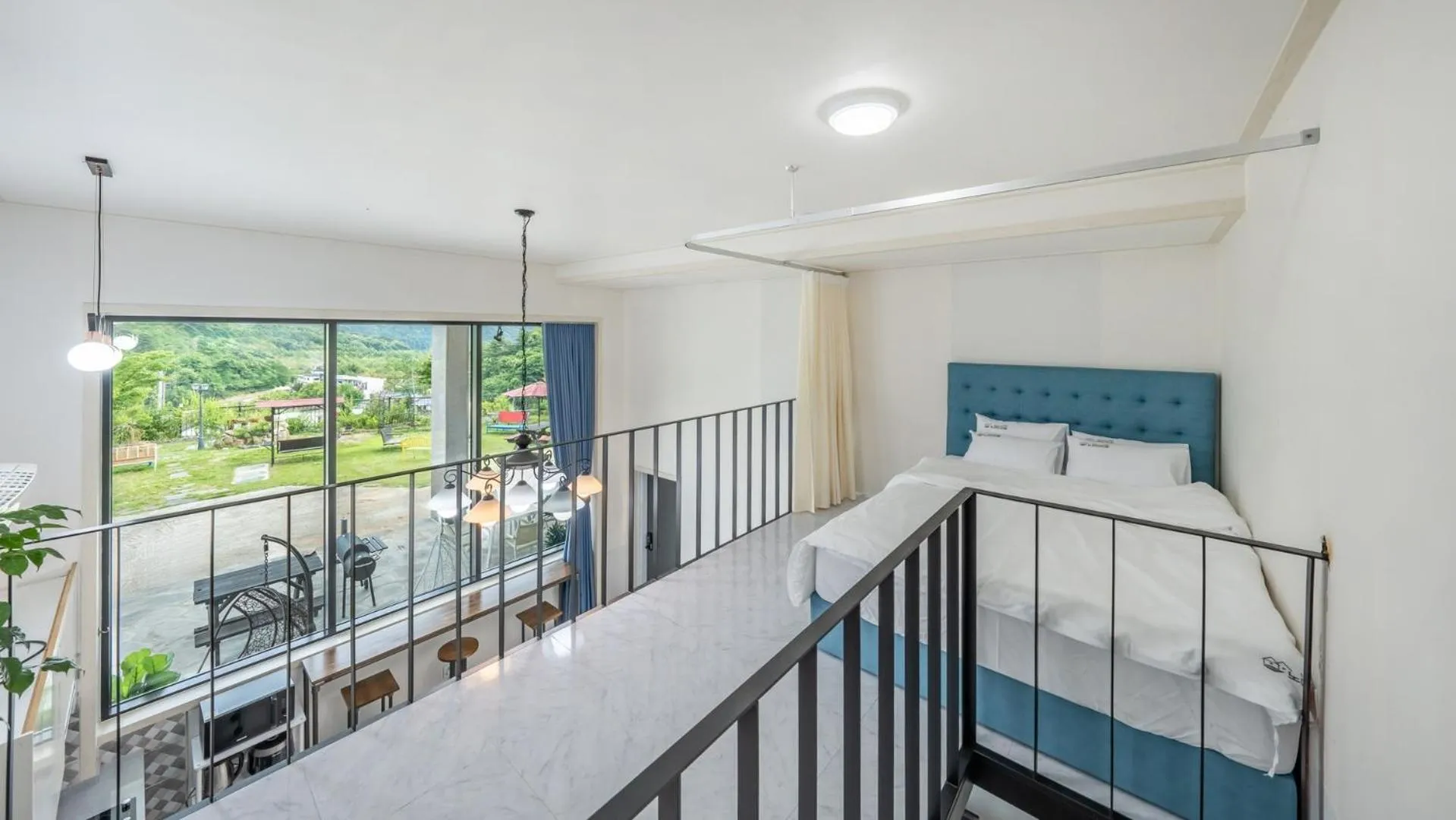 Property building, Bed in Gapyeong Nomadrium poolvilla Pension