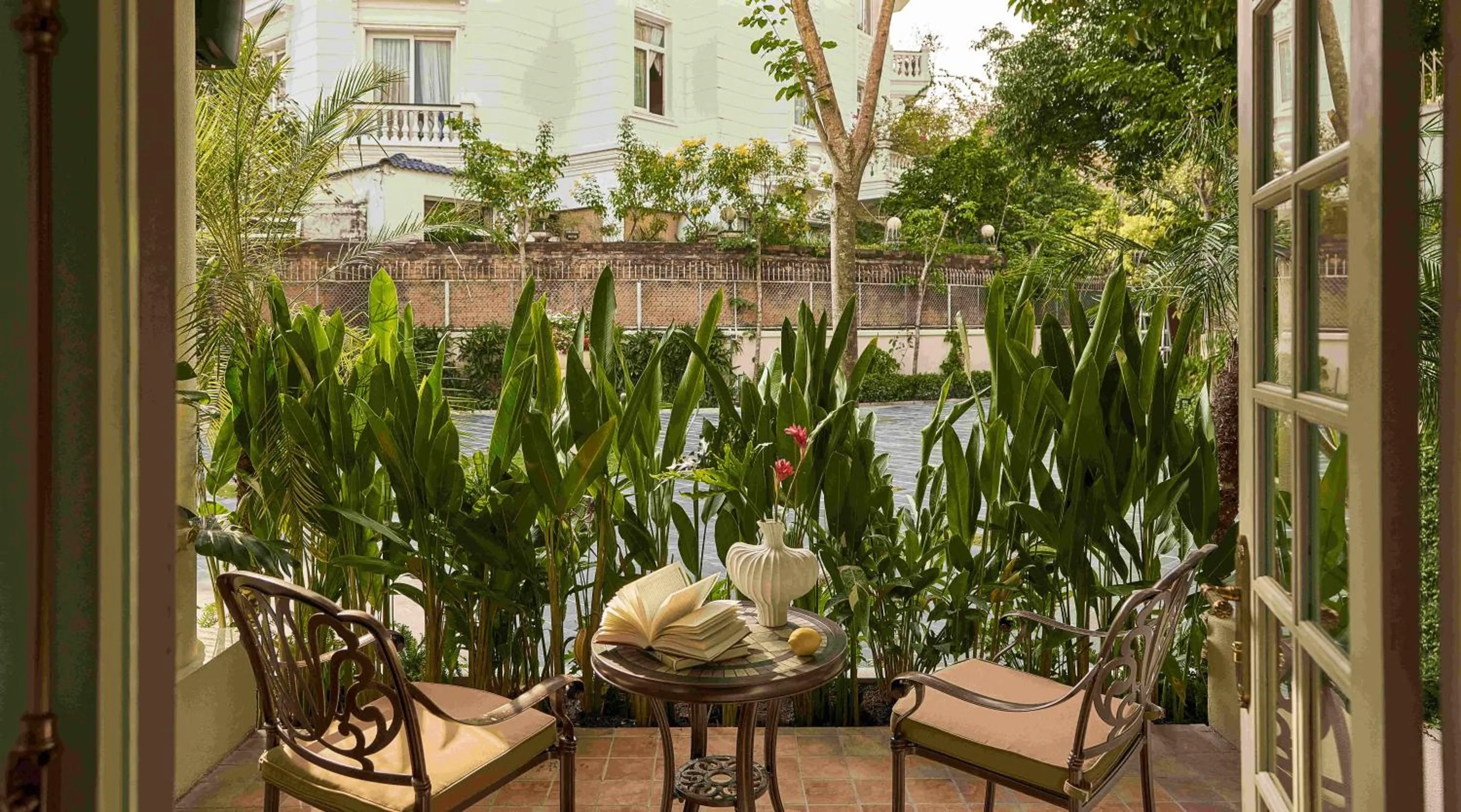 Garden view in President Maison Signature By M Village