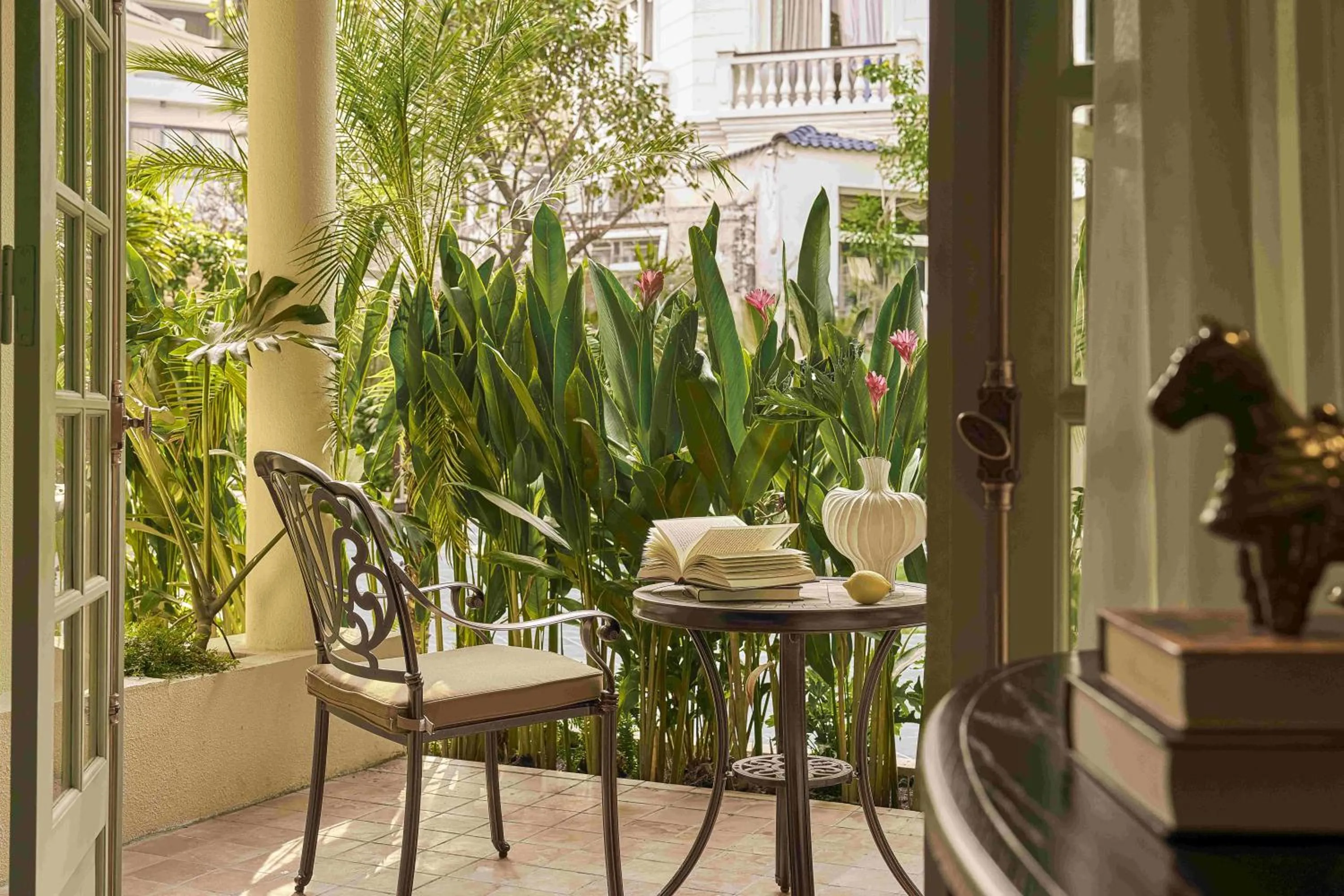 Garden in President Maison Signature By M Village