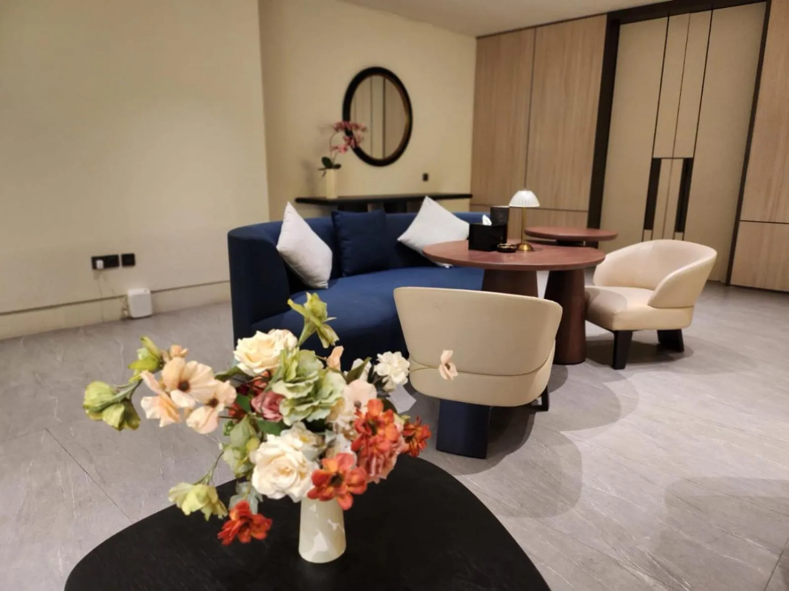 Communal lounge/ TV room in Ow! Hotel Boutique Kemayoran