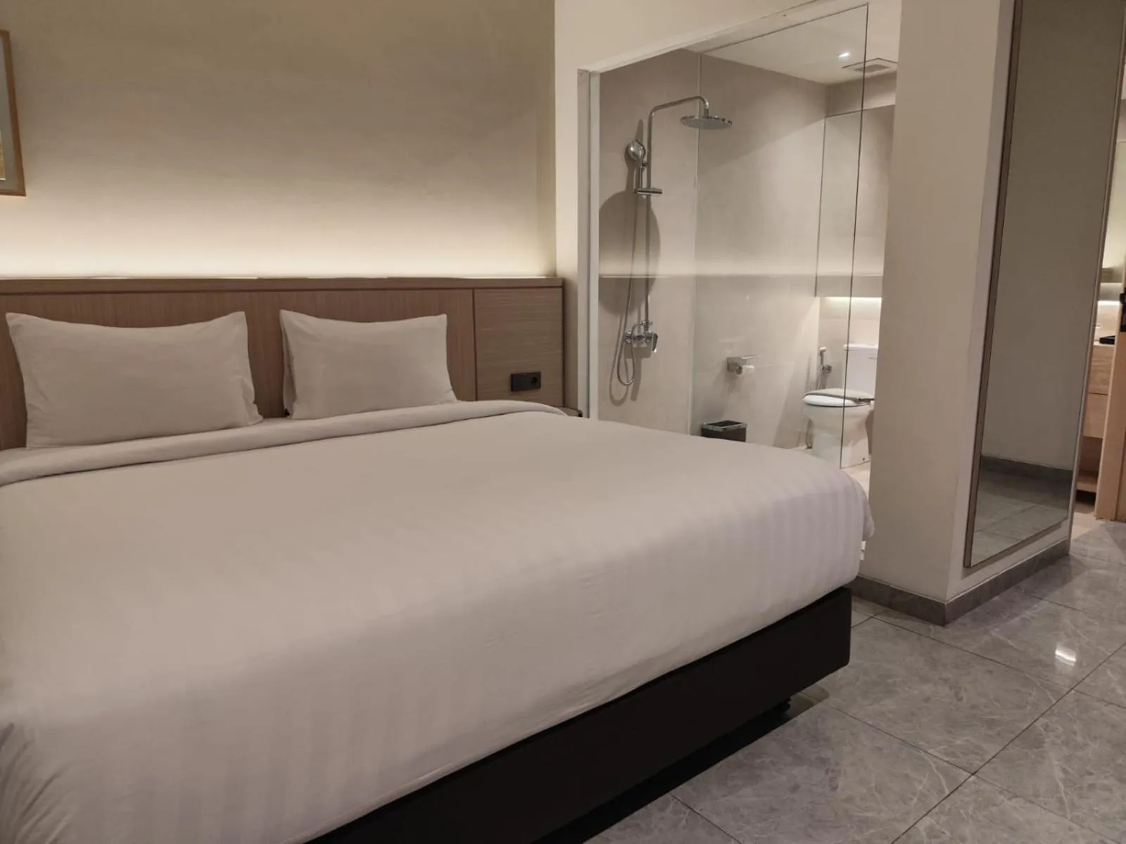 Bedroom, Bed in Ow! Hotel Boutique Kemayoran