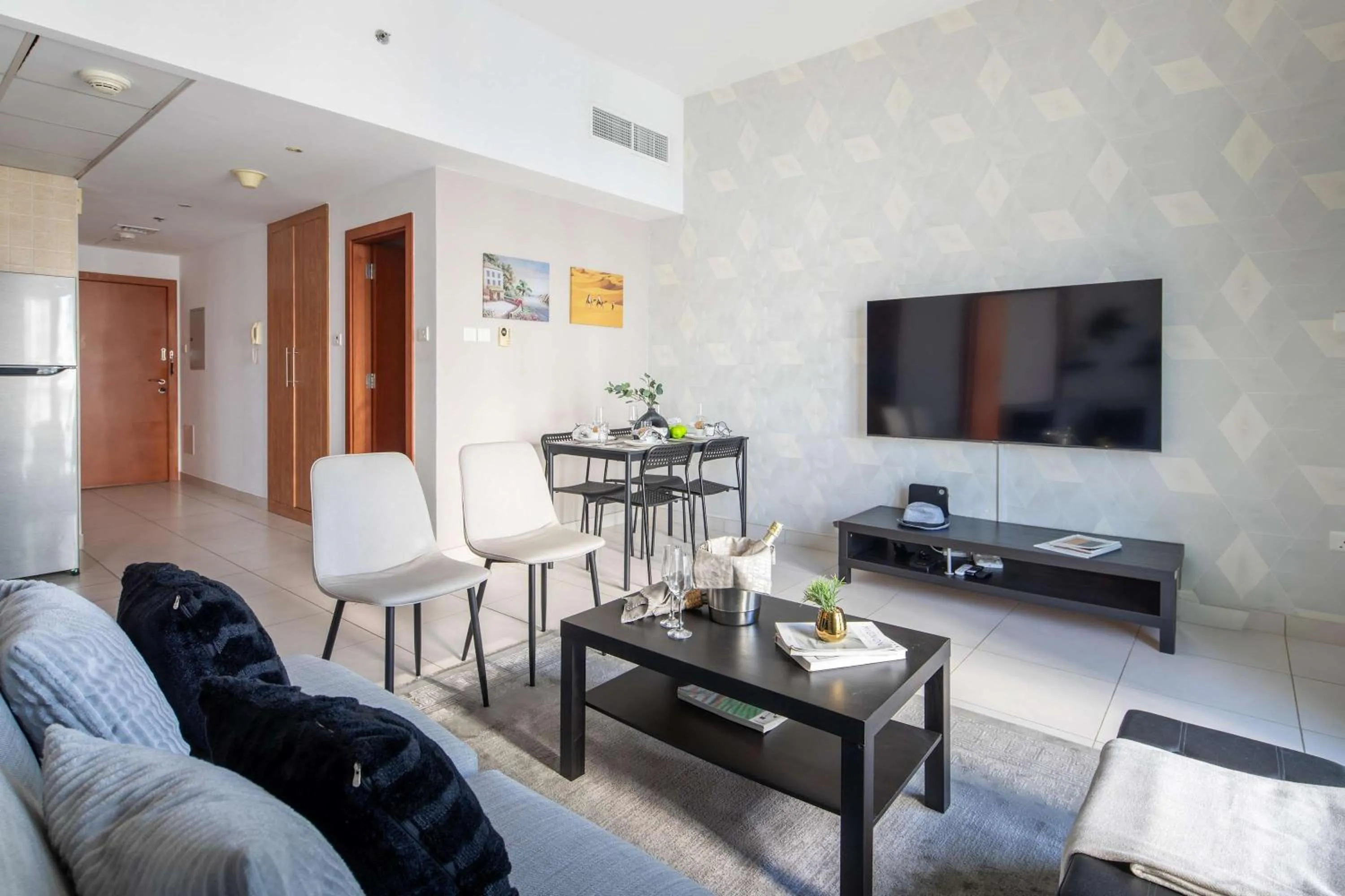 Frank Porter - Marina Views Tower A