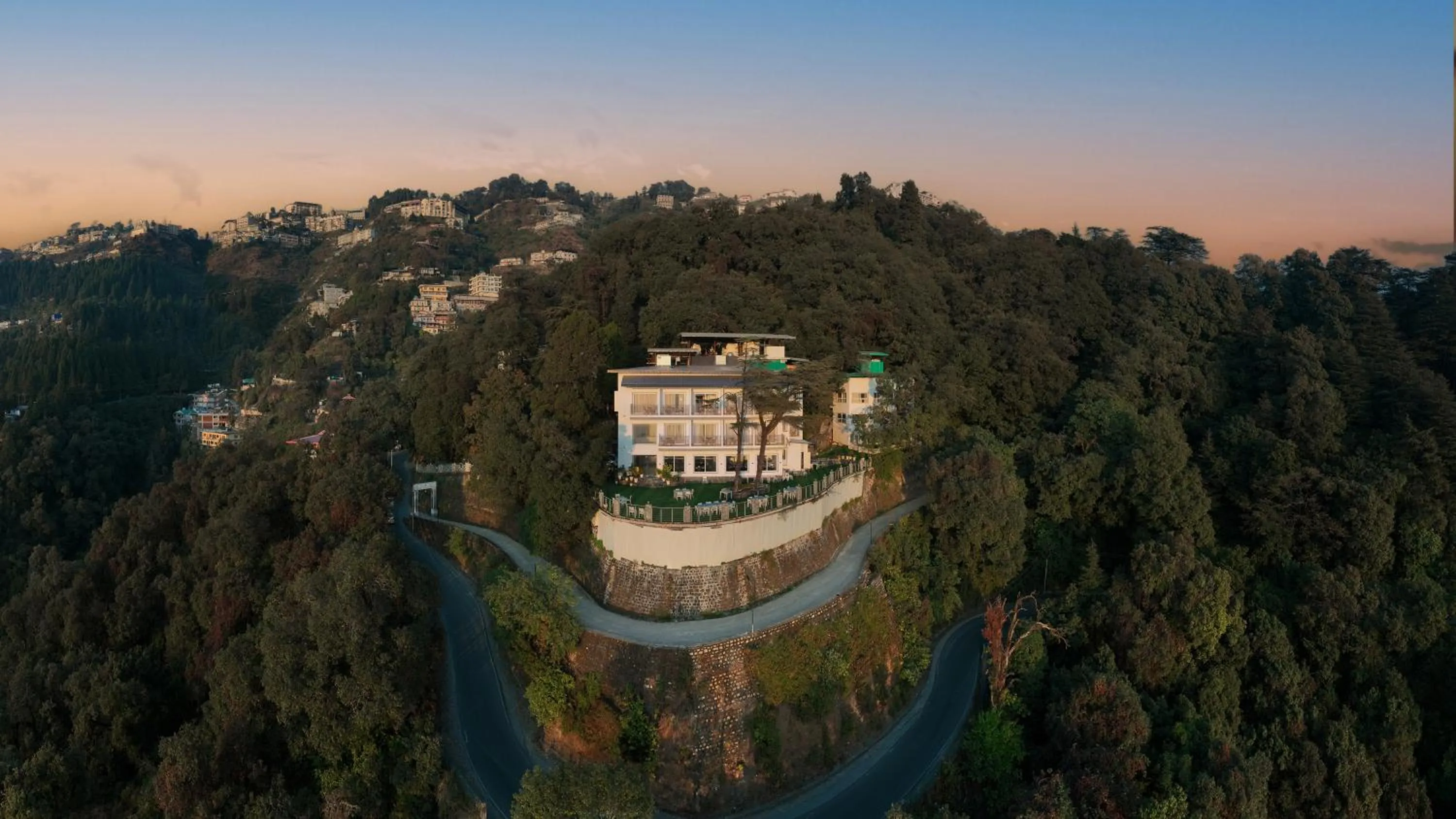 Property building in Echor Baris Resort Mussoorie