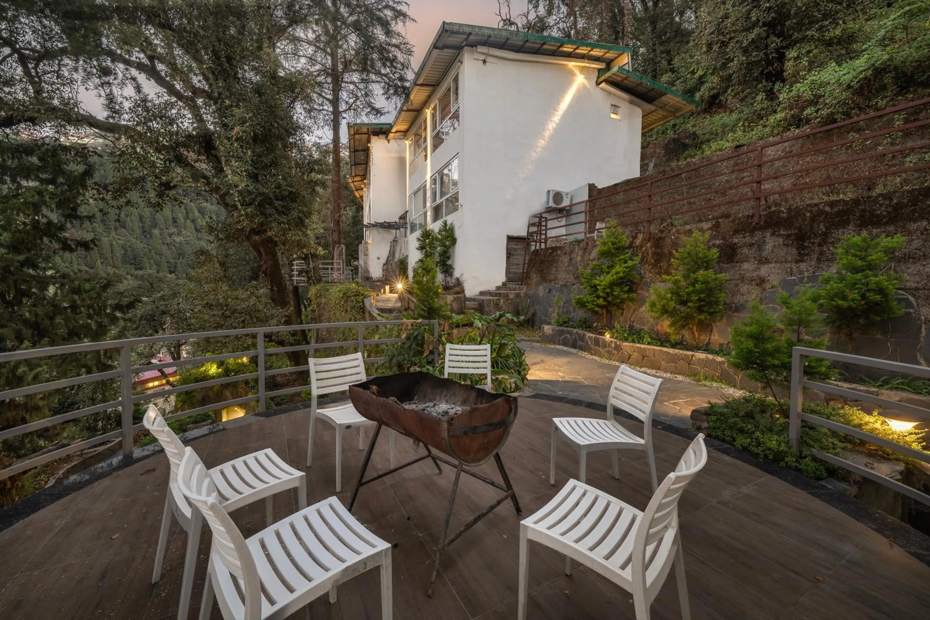 Property building in Echor Baris Resort Mussoorie