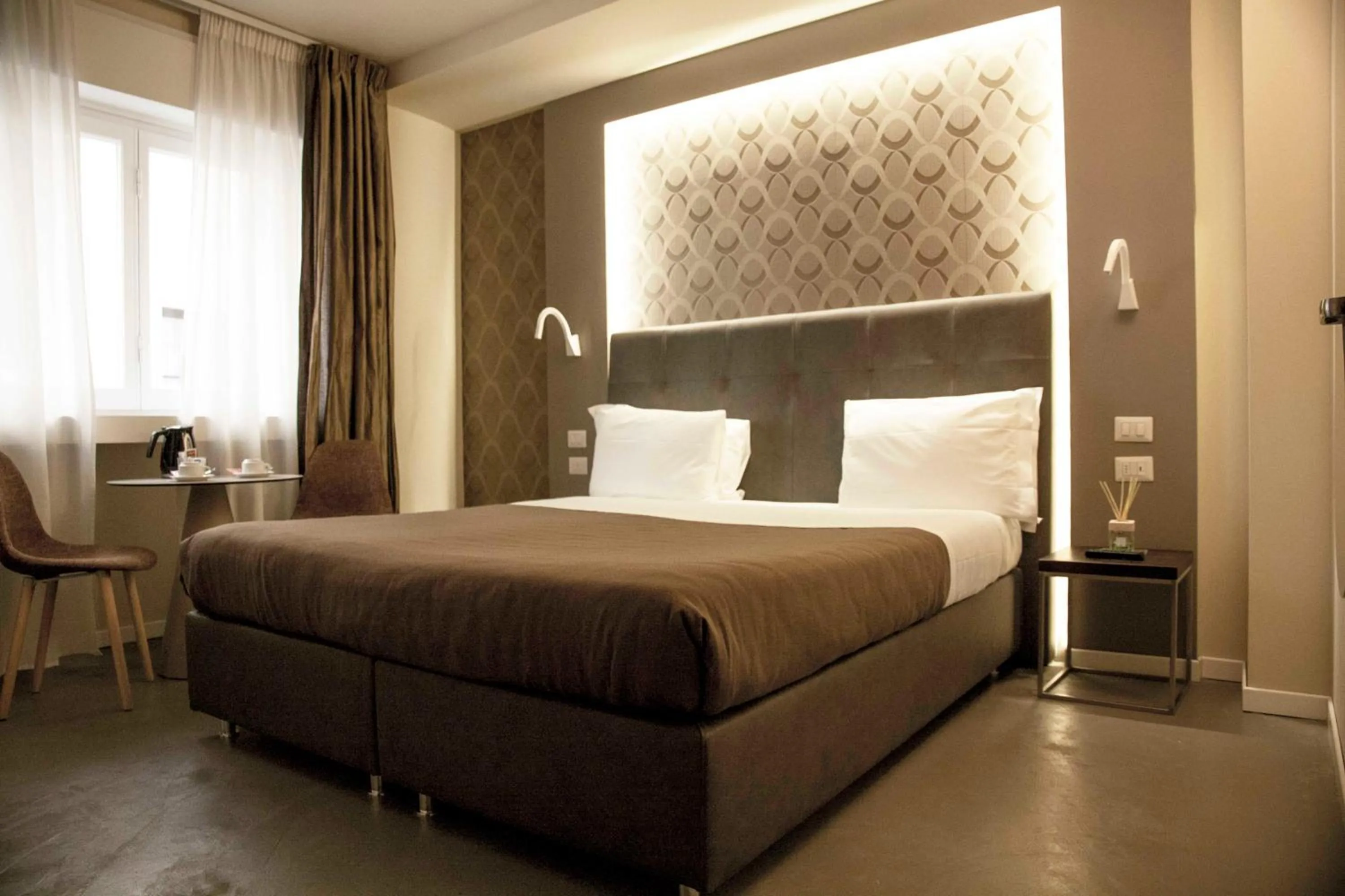 Photo of the whole room, Bed in La Torre dei Salterelli