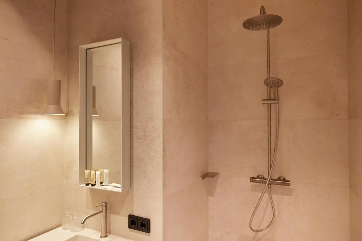 Bathroom in Hotel Oostergoo