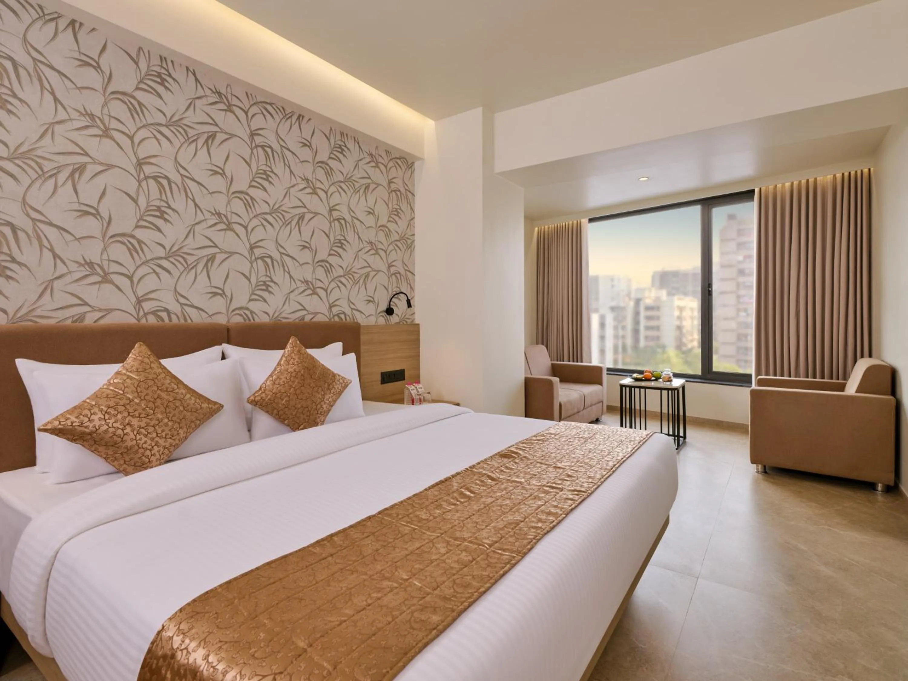 Photo of the whole room, Bed in Biznotel By Pride Motera