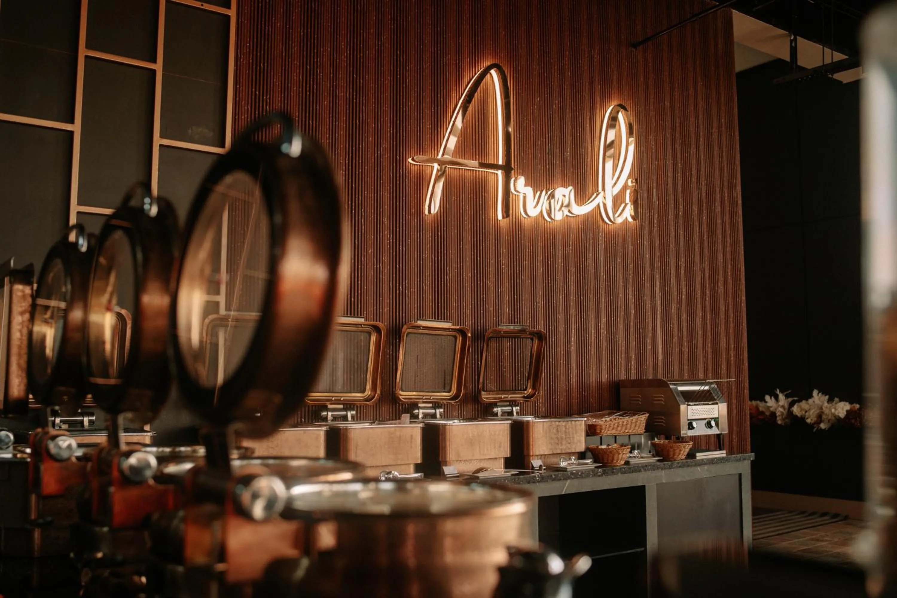 Restaurant/places to eat in Villasita Resort