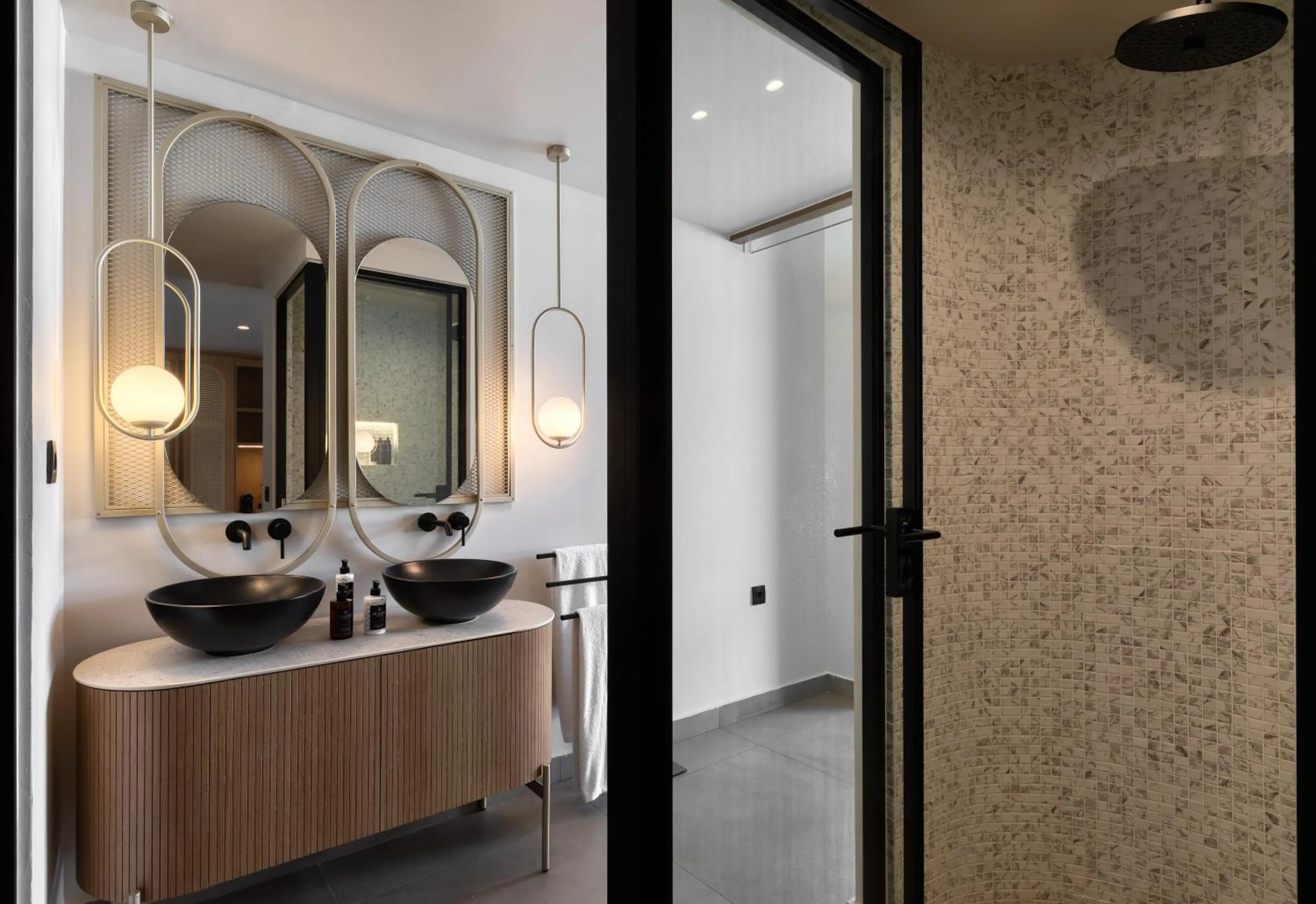 Bathroom in Castello Boutique Suites by the sea - Adults Only