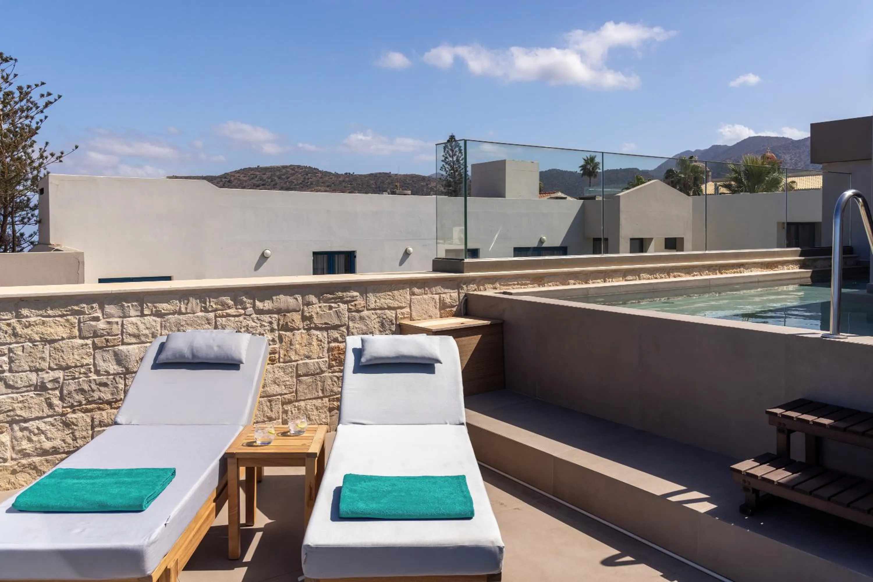 Swimming pool in Castello Boutique Suites by the sea - Adults Only