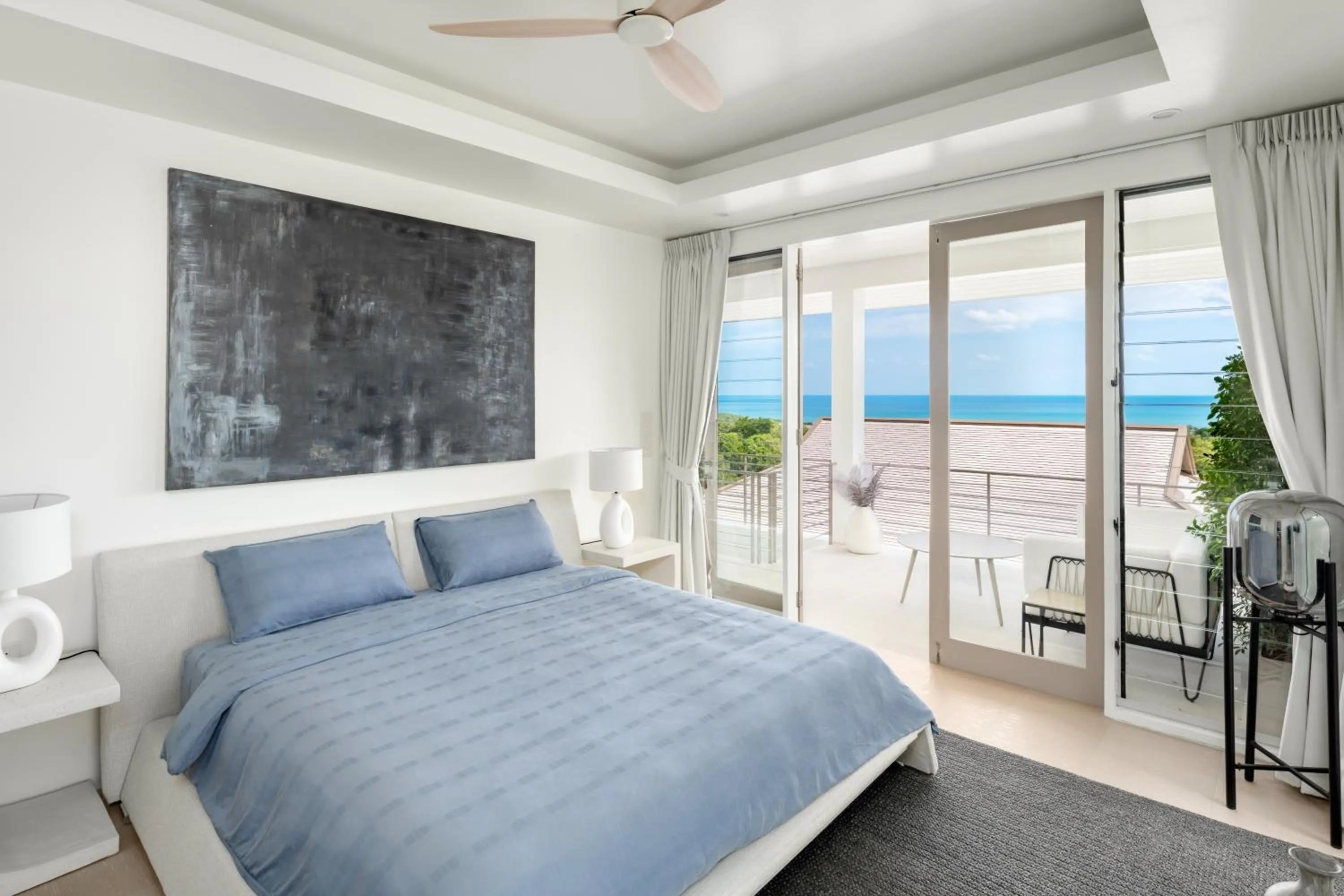 Bed in Villa Kohia, stunning sea views, breakfast, serviced daily, private dining service on request, North Chaweng