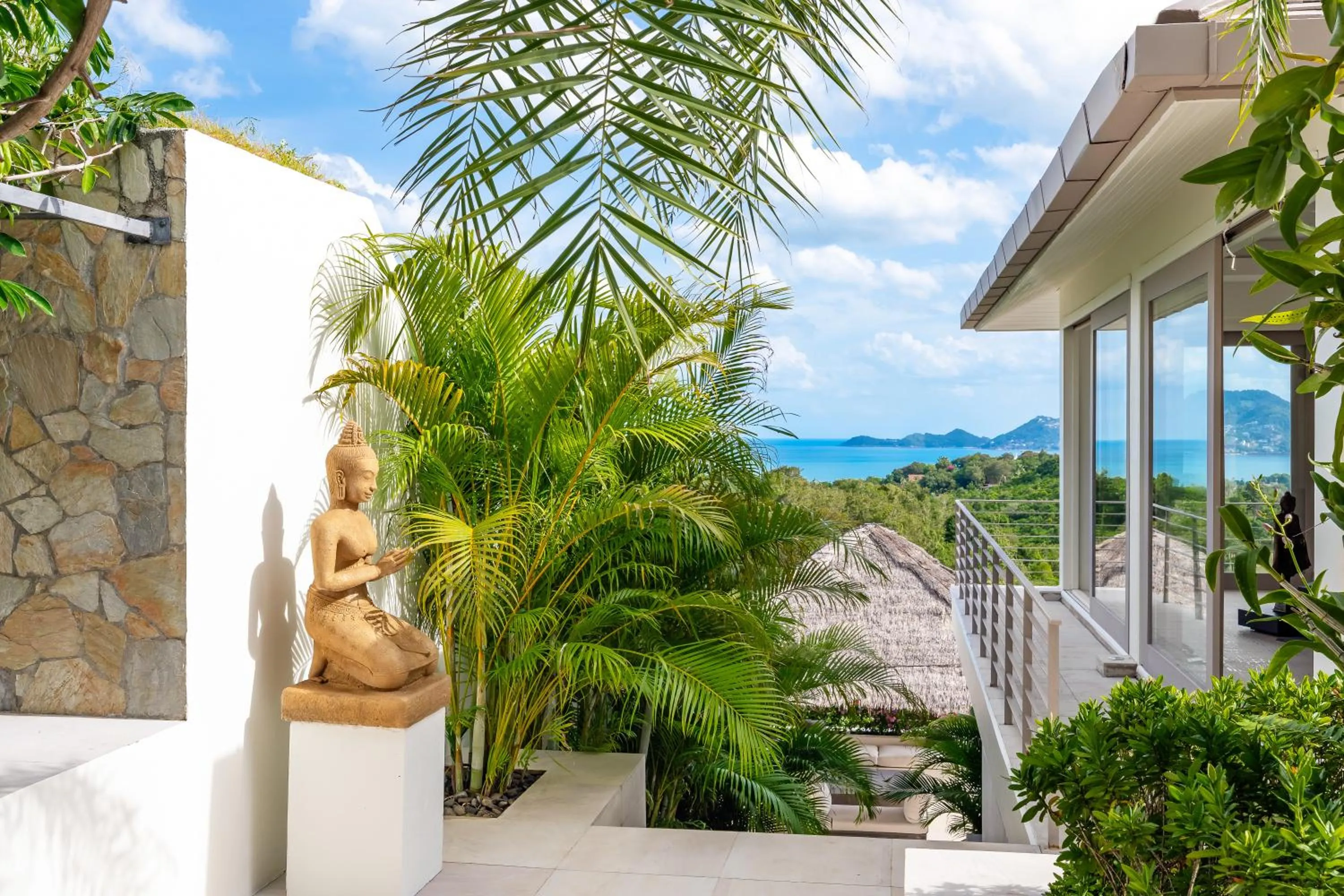 Property building in Villa Kohia, stunning sea views, breakfast, serviced daily, private dining service on request, North Chaweng